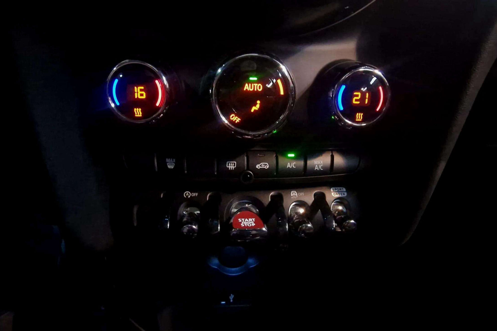 MINI Cooper - foto 24