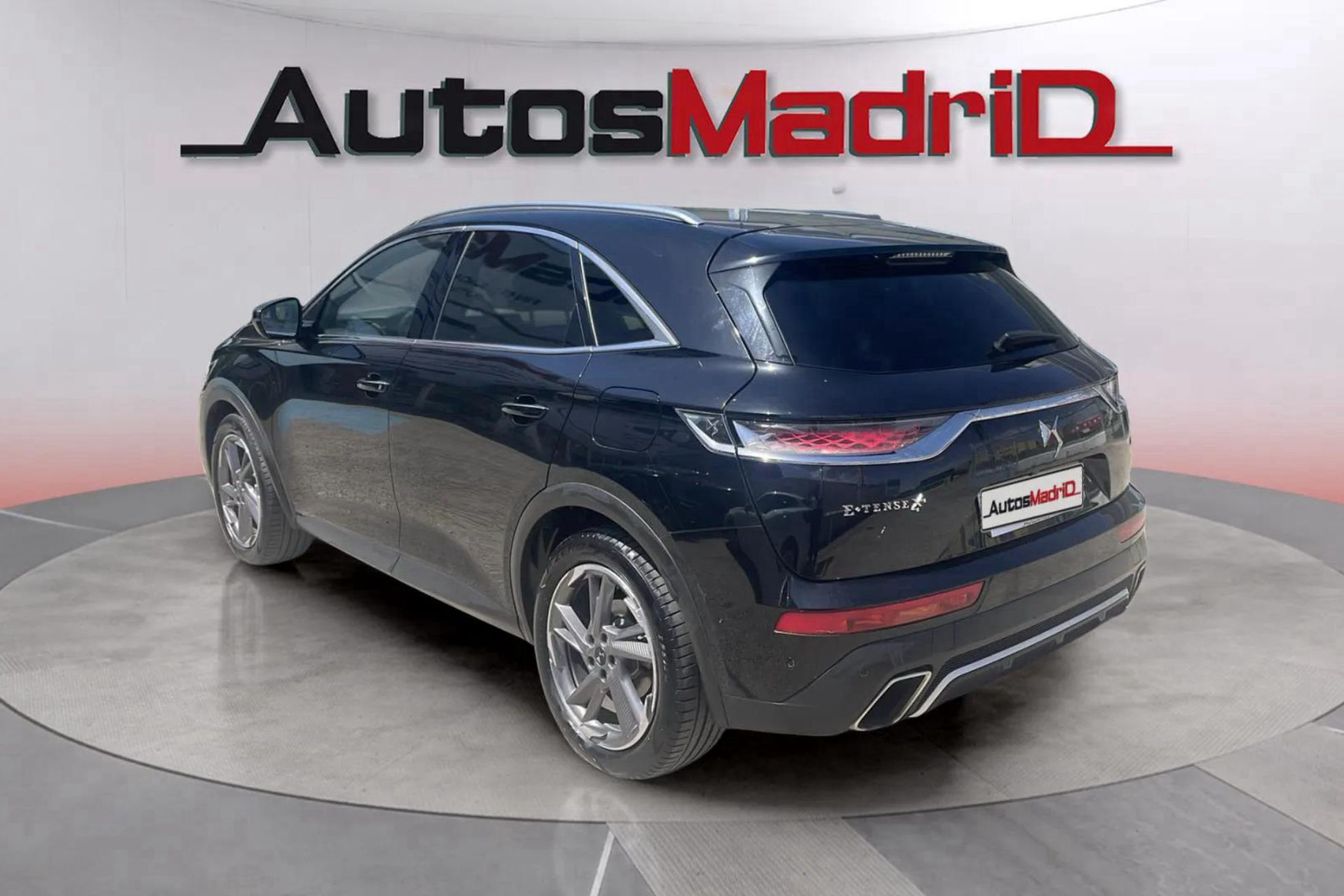 DS DS 7 Crossback 1.6 E-Tense 300 Rivoli 4WD - foto 5