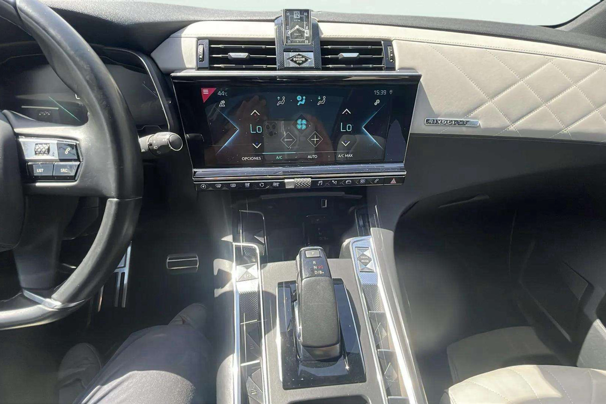 DS DS 7 Crossback 1.6 E-Tense 300 Rivoli 4WD - foto 14