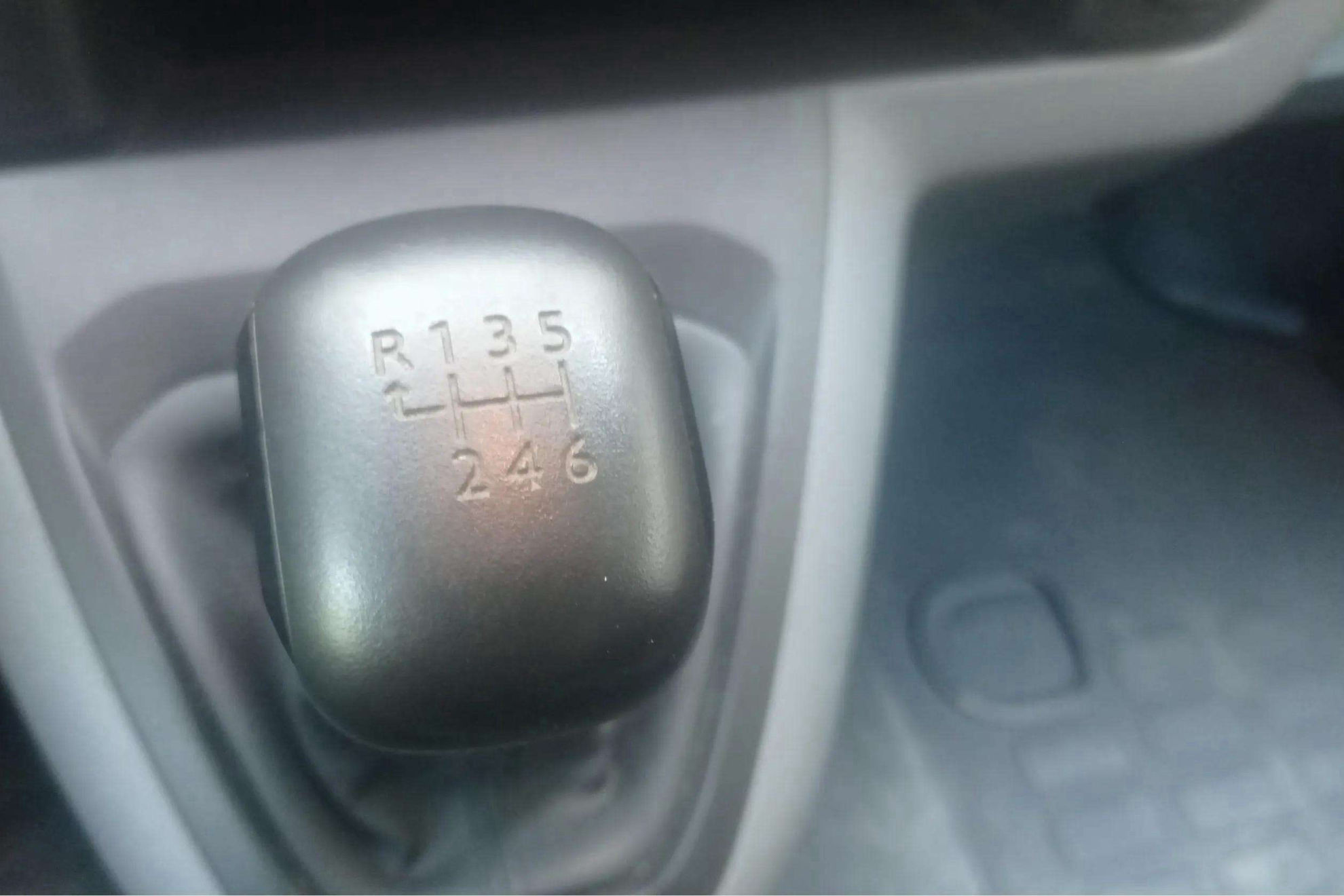Opel Vivaro 1.5 Diésel M Std Express - foto 15