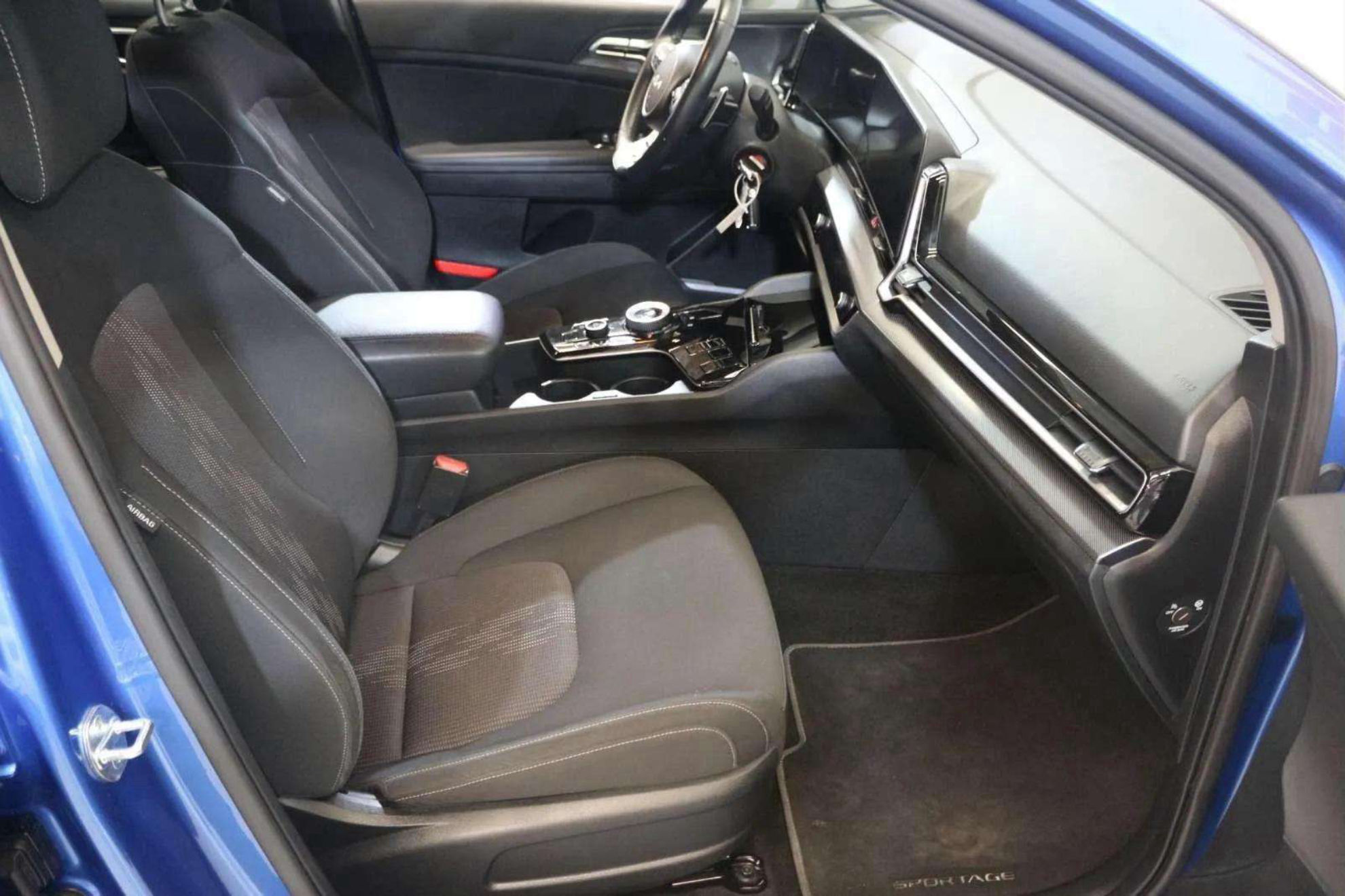 Kia Sportage 1.6 T-GDi HEV Drive 4x2 - foto 9