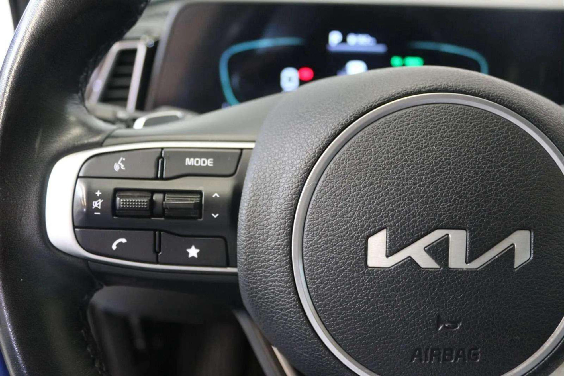 Kia Sportage 1.6 T-GDi HEV Drive 4x2 - foto 13