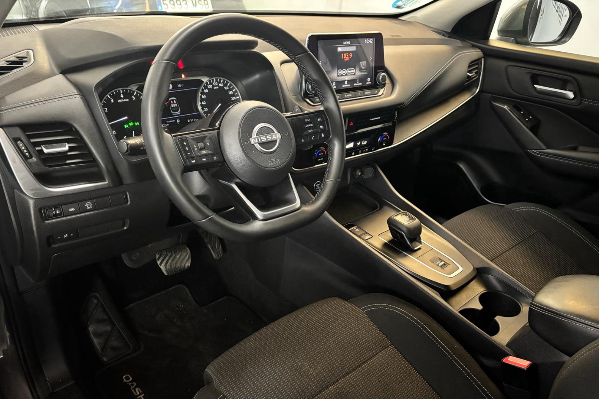 Nissan Qashqai DIG-T mHEV Xtronic Acenta - foto 16