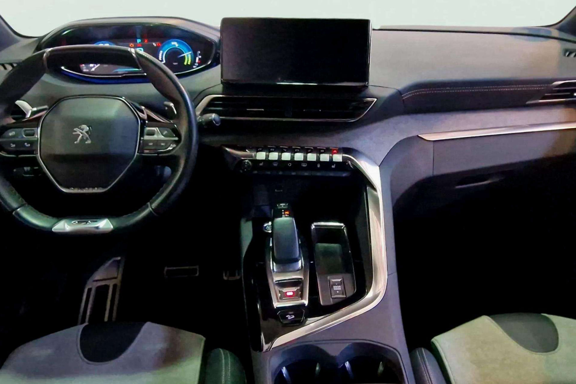 Peugeot 3008 300 e-EAT8 GT - foto 17