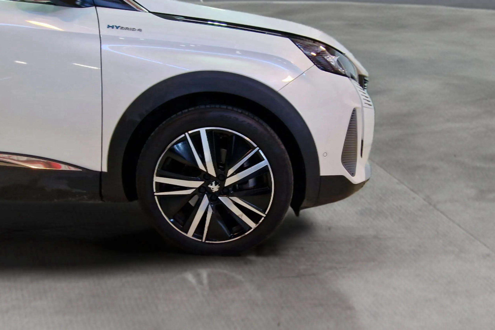 Peugeot 3008 300 e-EAT8 GT - foto 11