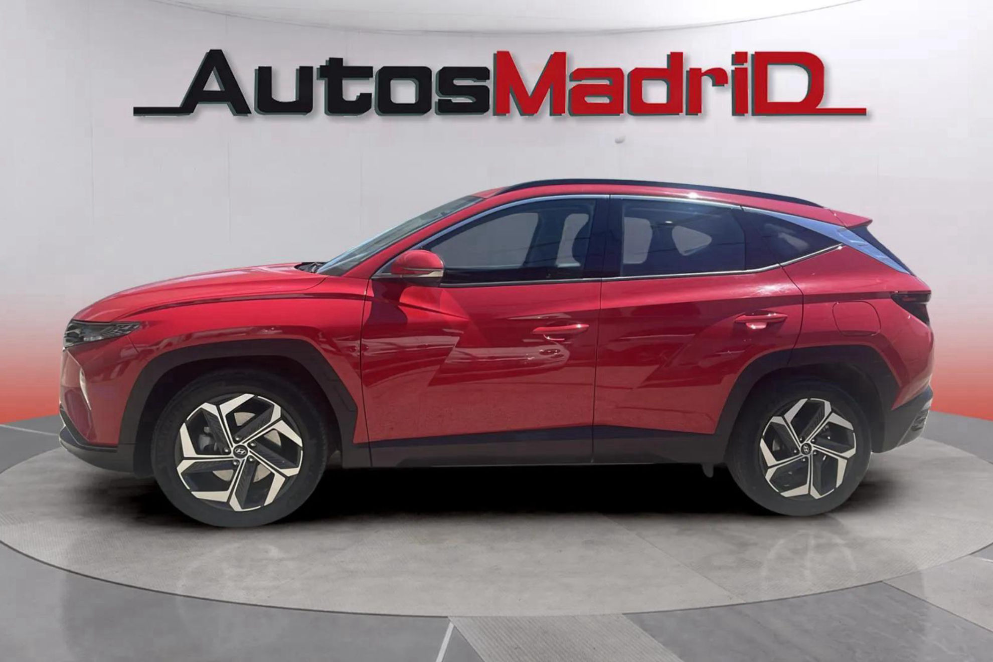 Hyundai Tucson 1.6 T-GDi PHEV Maxx Safe 4x4 - foto 4