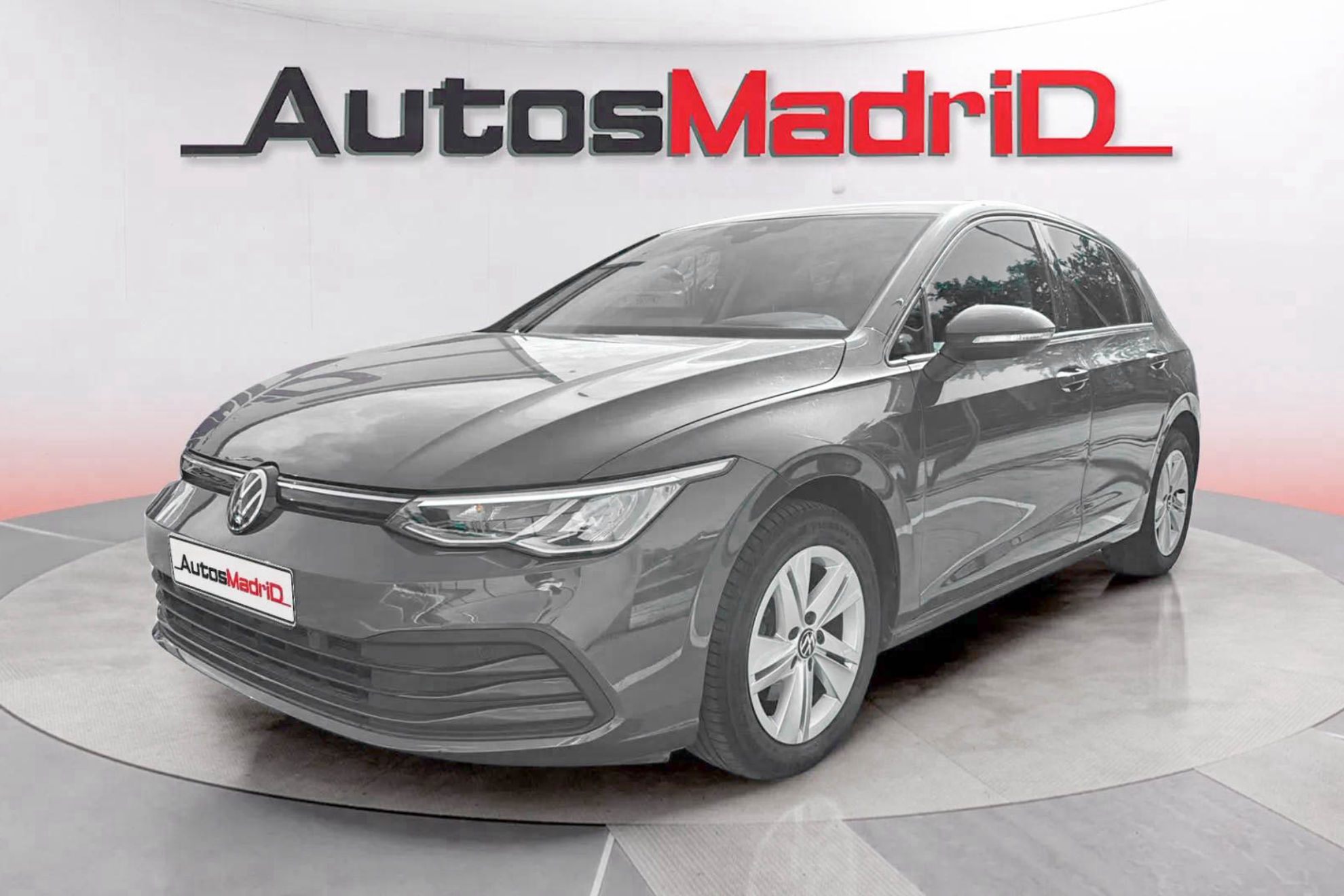 Volkswagen Golf Life 1.0 eTSI DSG - foto 2