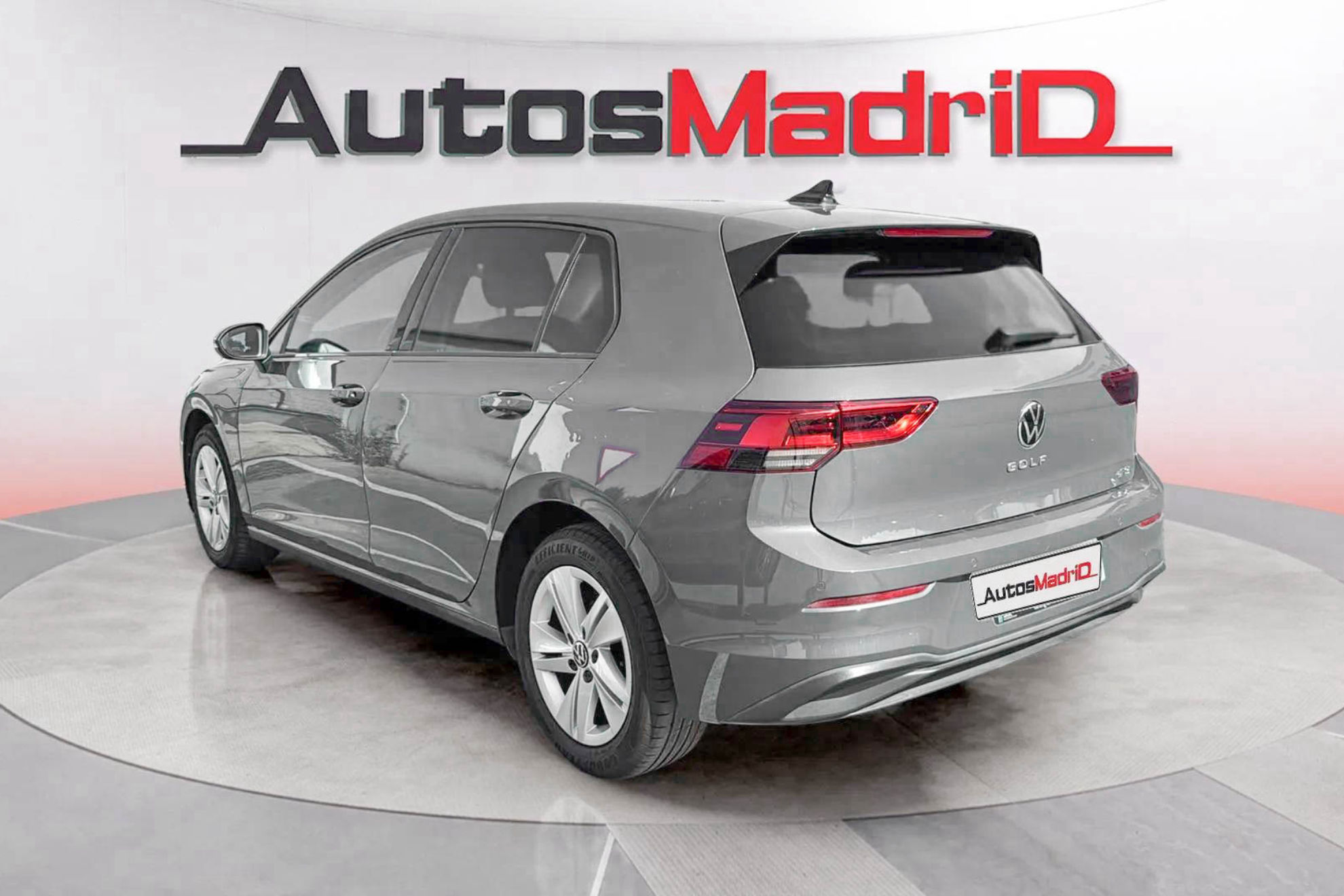Volkswagen Golf Life 1.0 eTSI DSG - foto 4