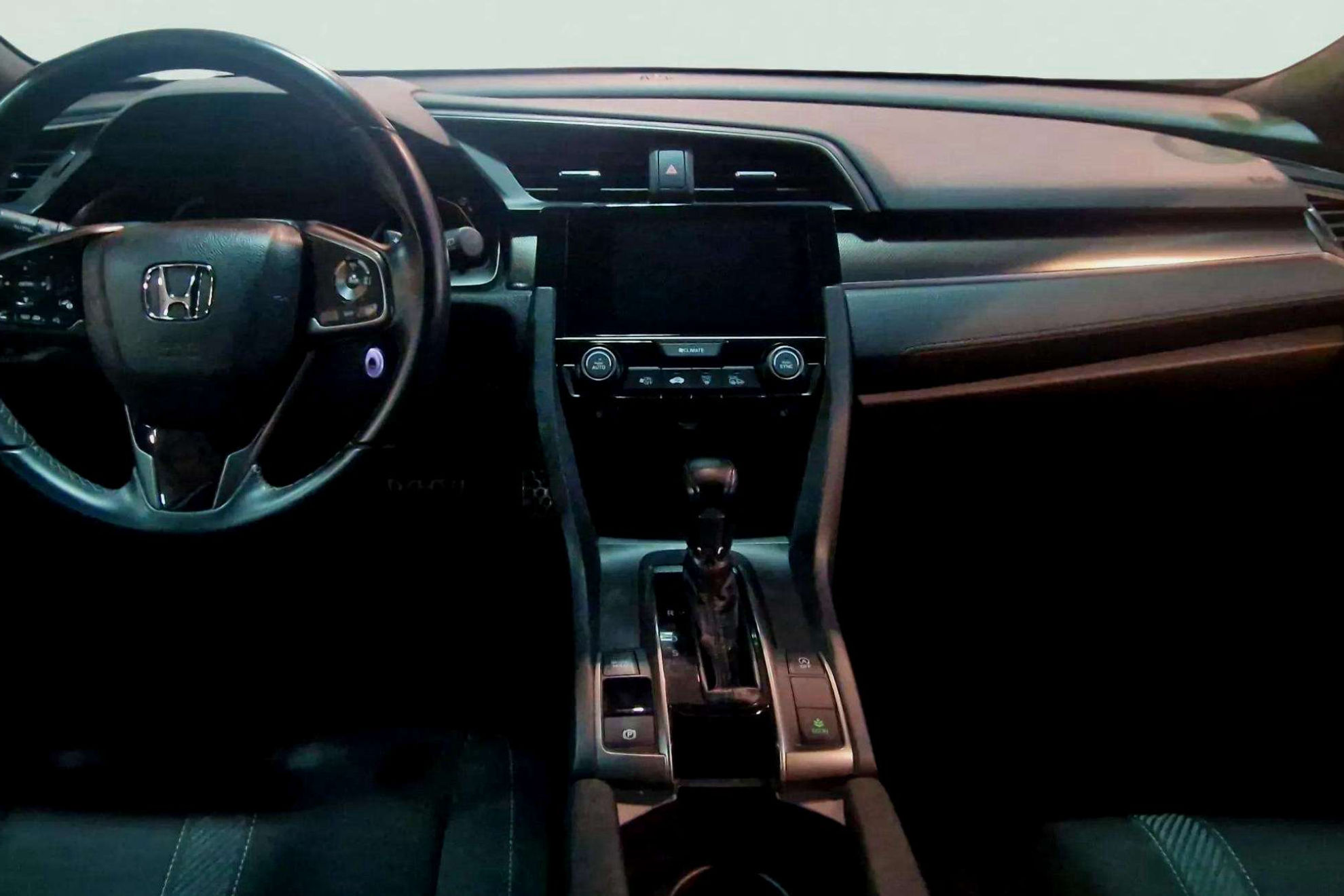 Honda Civic 1.0 I-VTEC Turbo CVT Comfort - foto 15