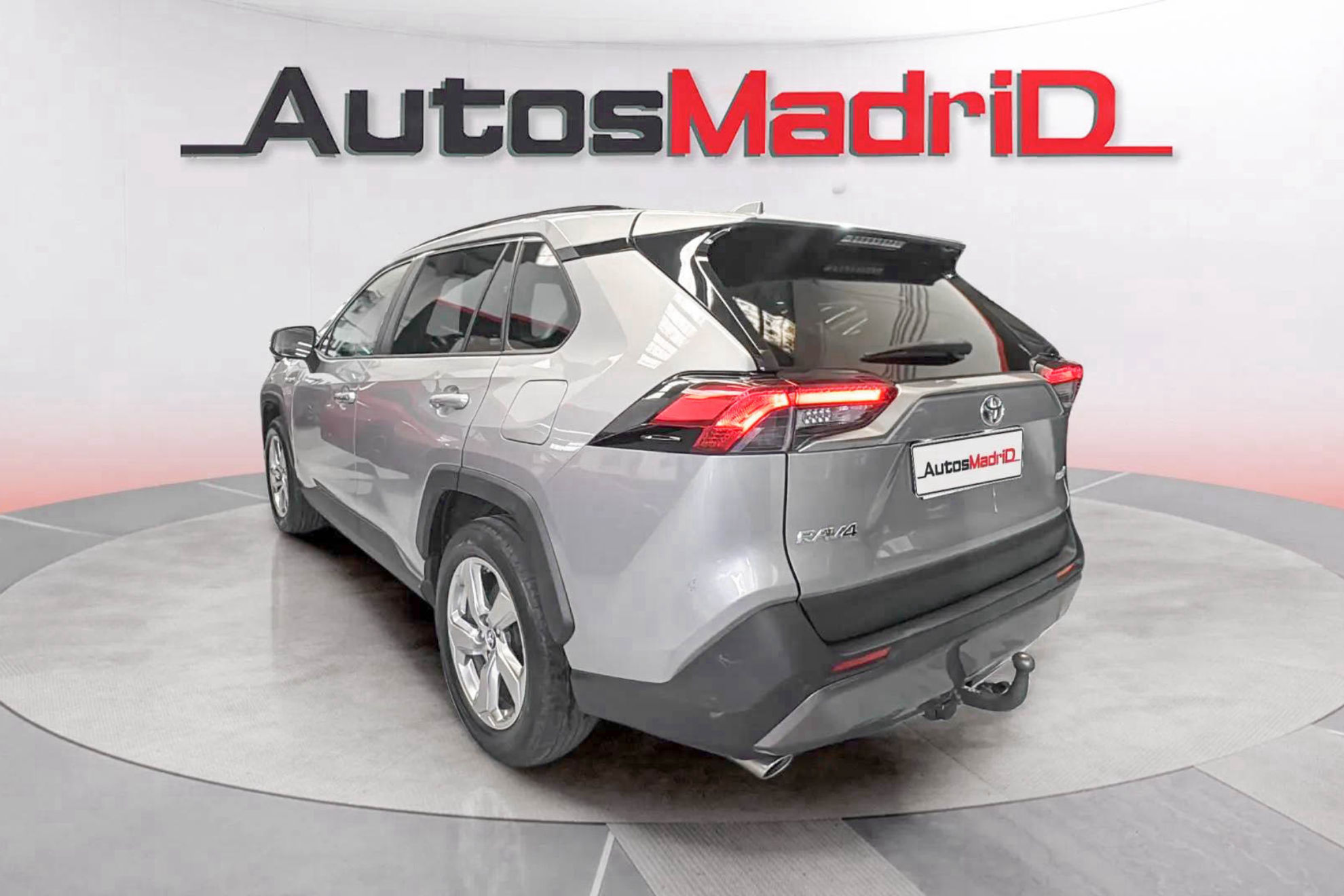 Toyota RAV4 2.5l 220H Advance 4WD - foto 5
