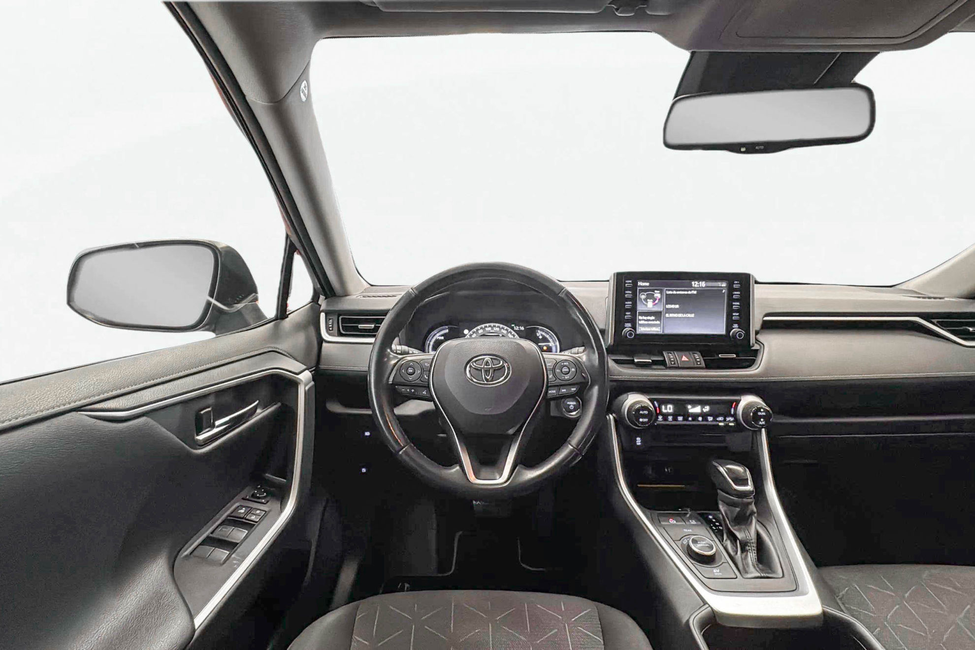 Toyota RAV4 2.5l 220H Advance 4WD - foto 22