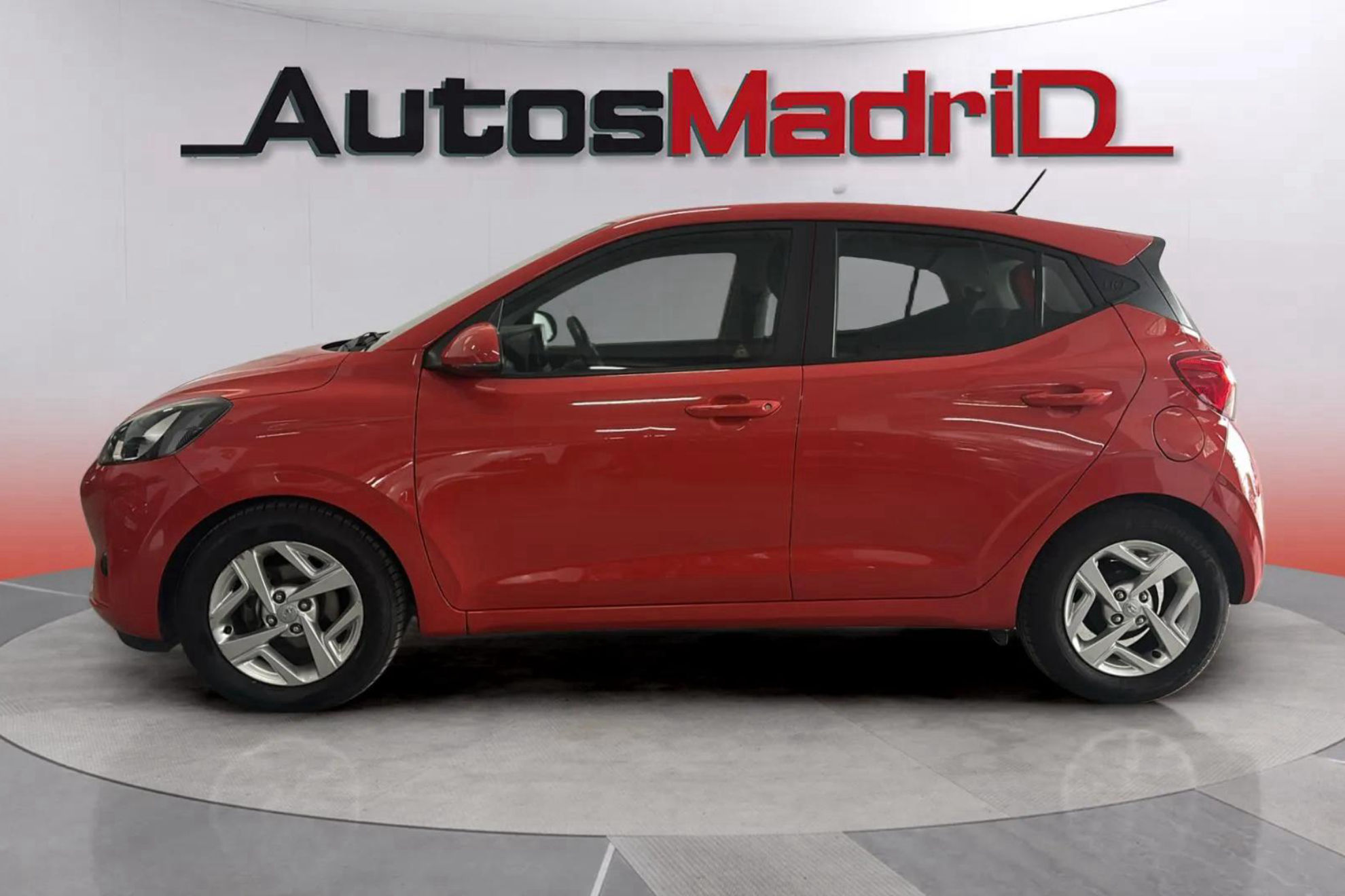 Hyundai i10 1.0 Klass - foto 4
