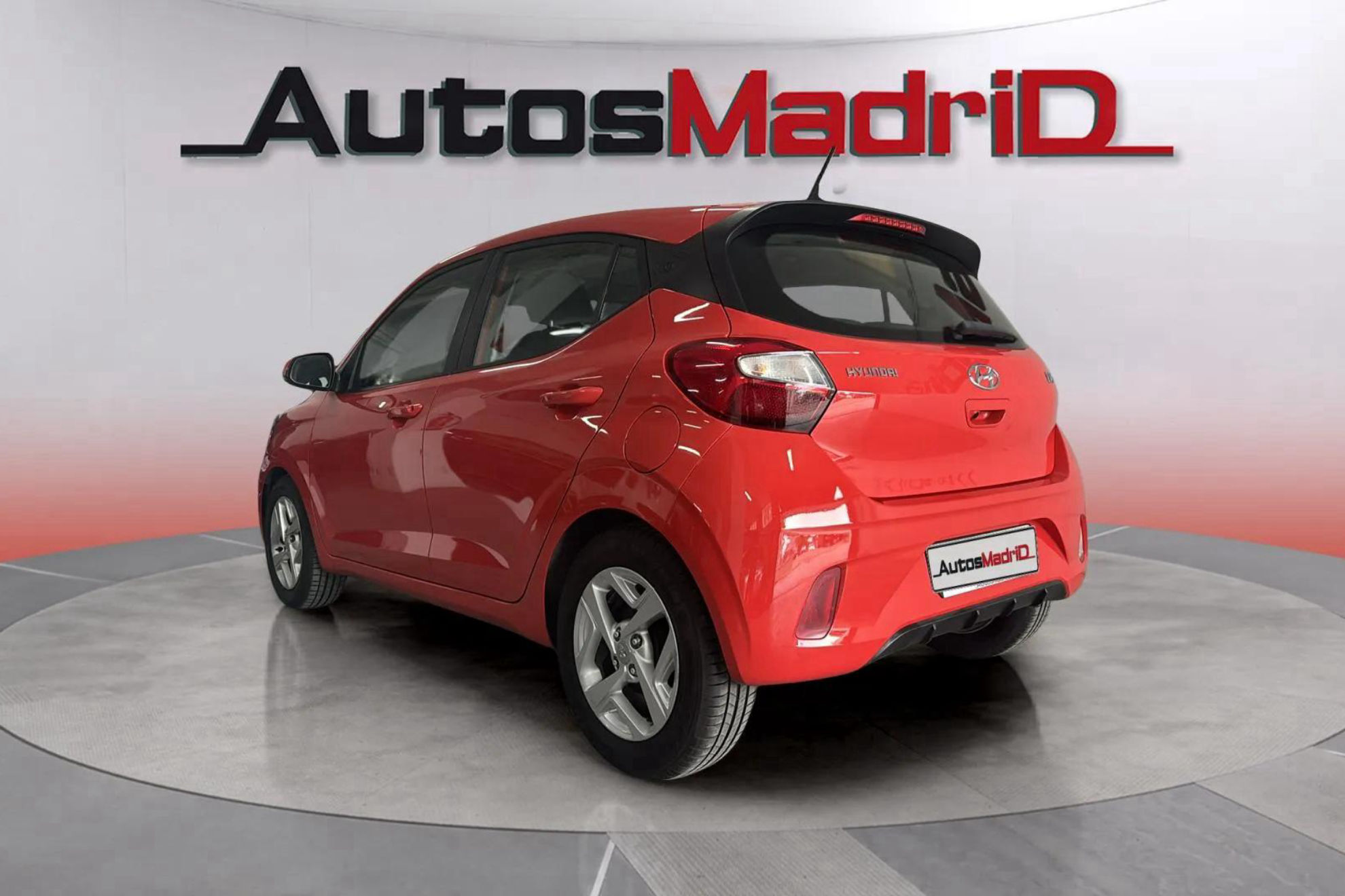 Hyundai i10 1.0 Klass - foto 5
