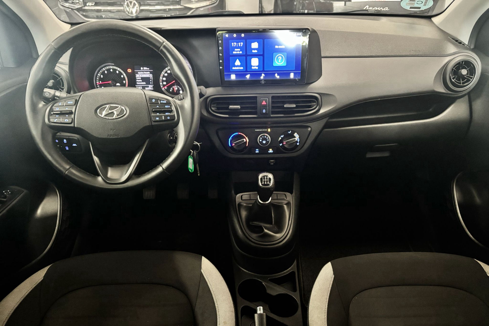 Hyundai i10 1.0 Klass - foto 12