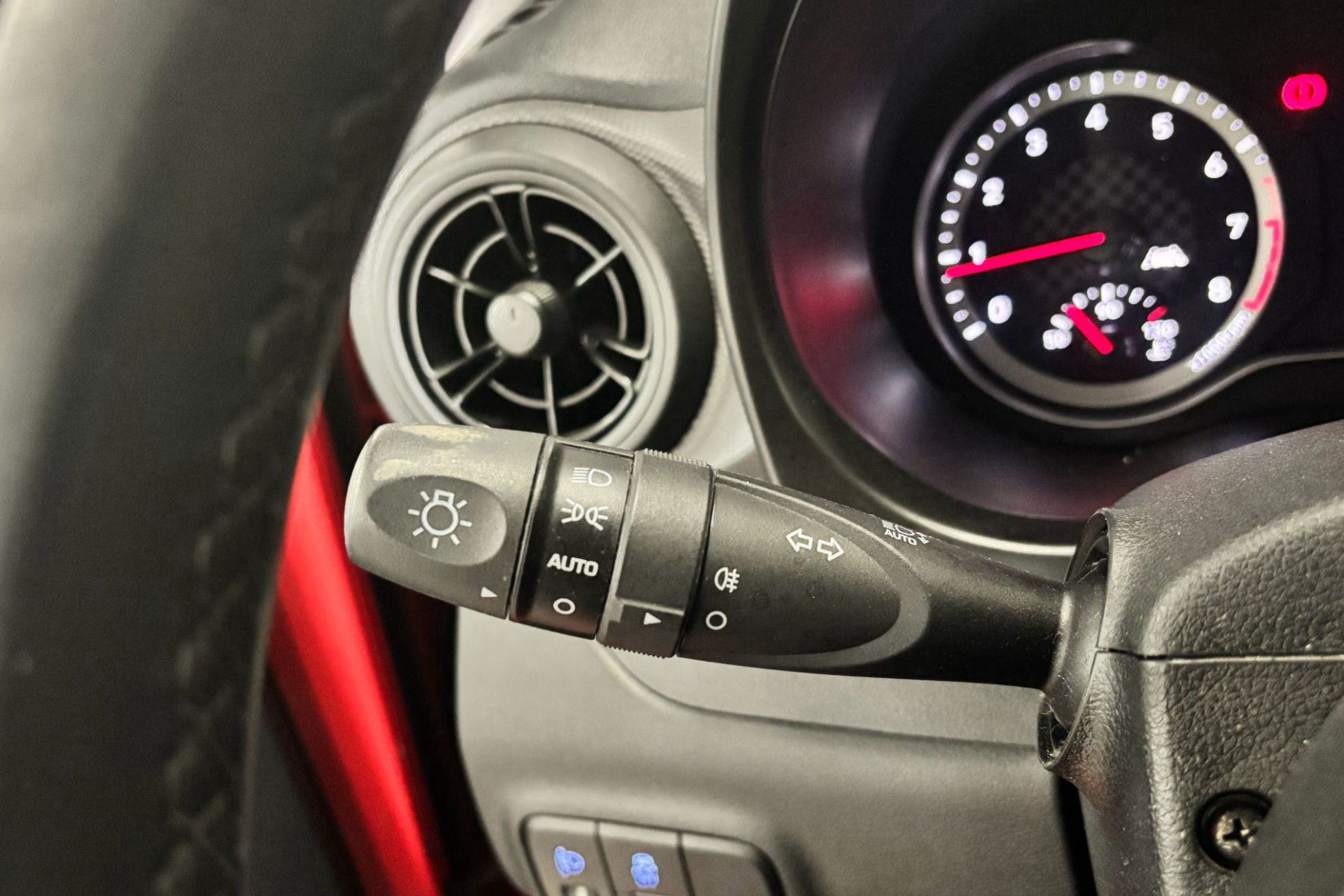 Hyundai i10 1.0 Klass - foto 18