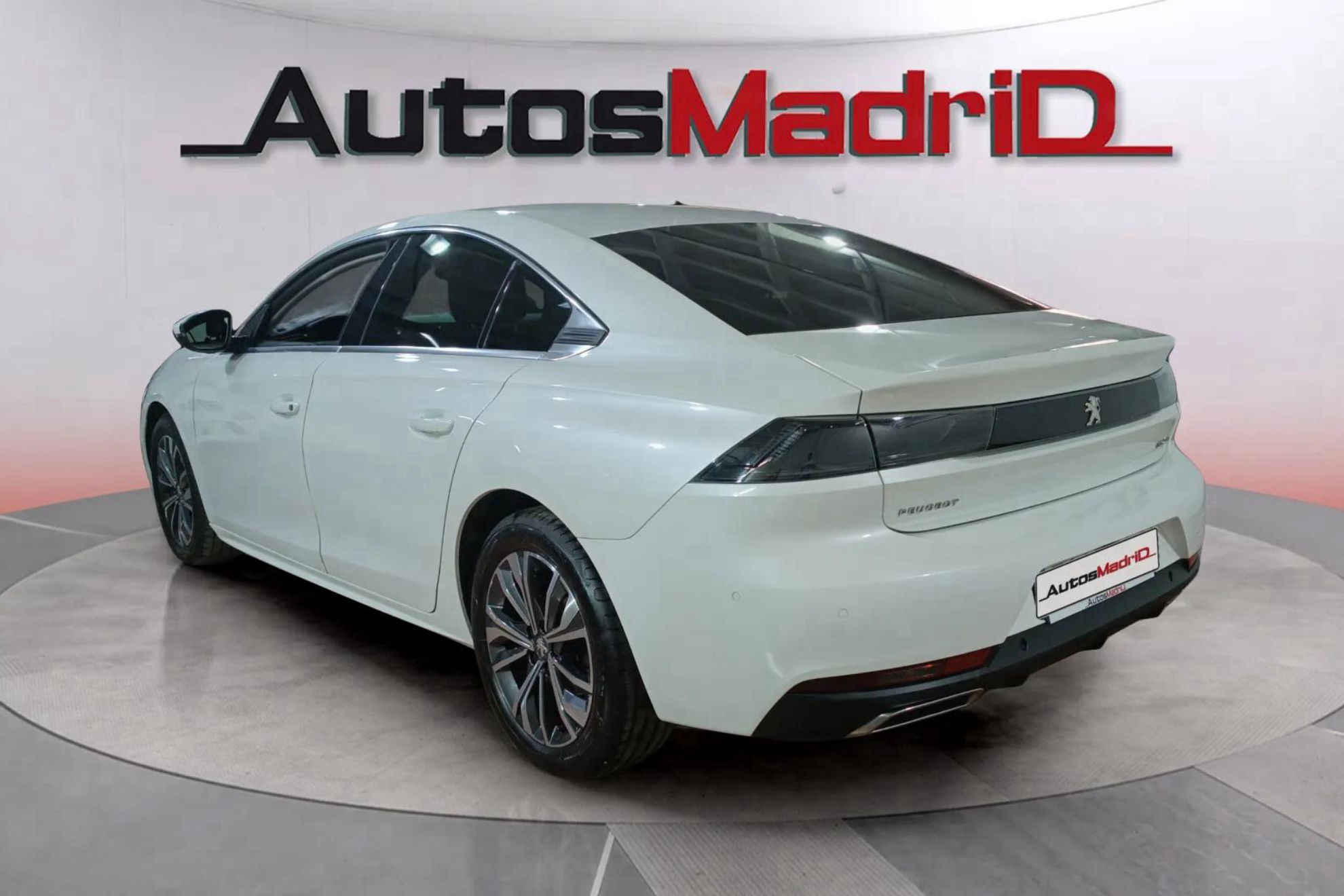 Peugeot 508 Allure BlueHDi 130 EAT8 - foto 5