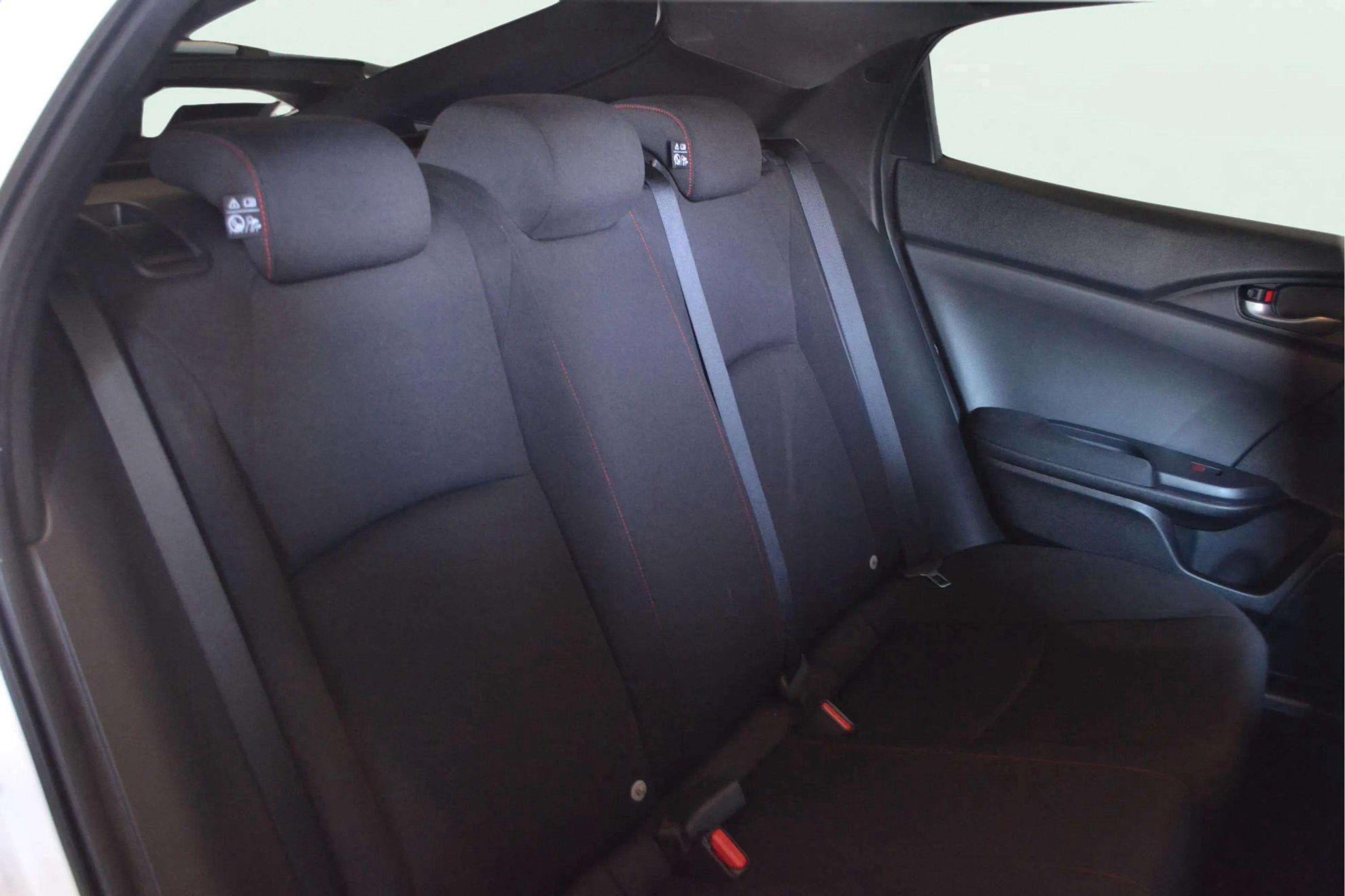 Honda Civic 1.0 I-VTEC Turbo Executive - foto 12