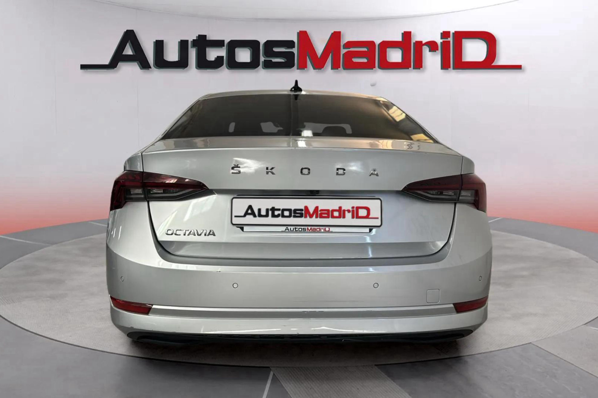 Škoda Octavia 2.0 TDI Ambition - foto 6