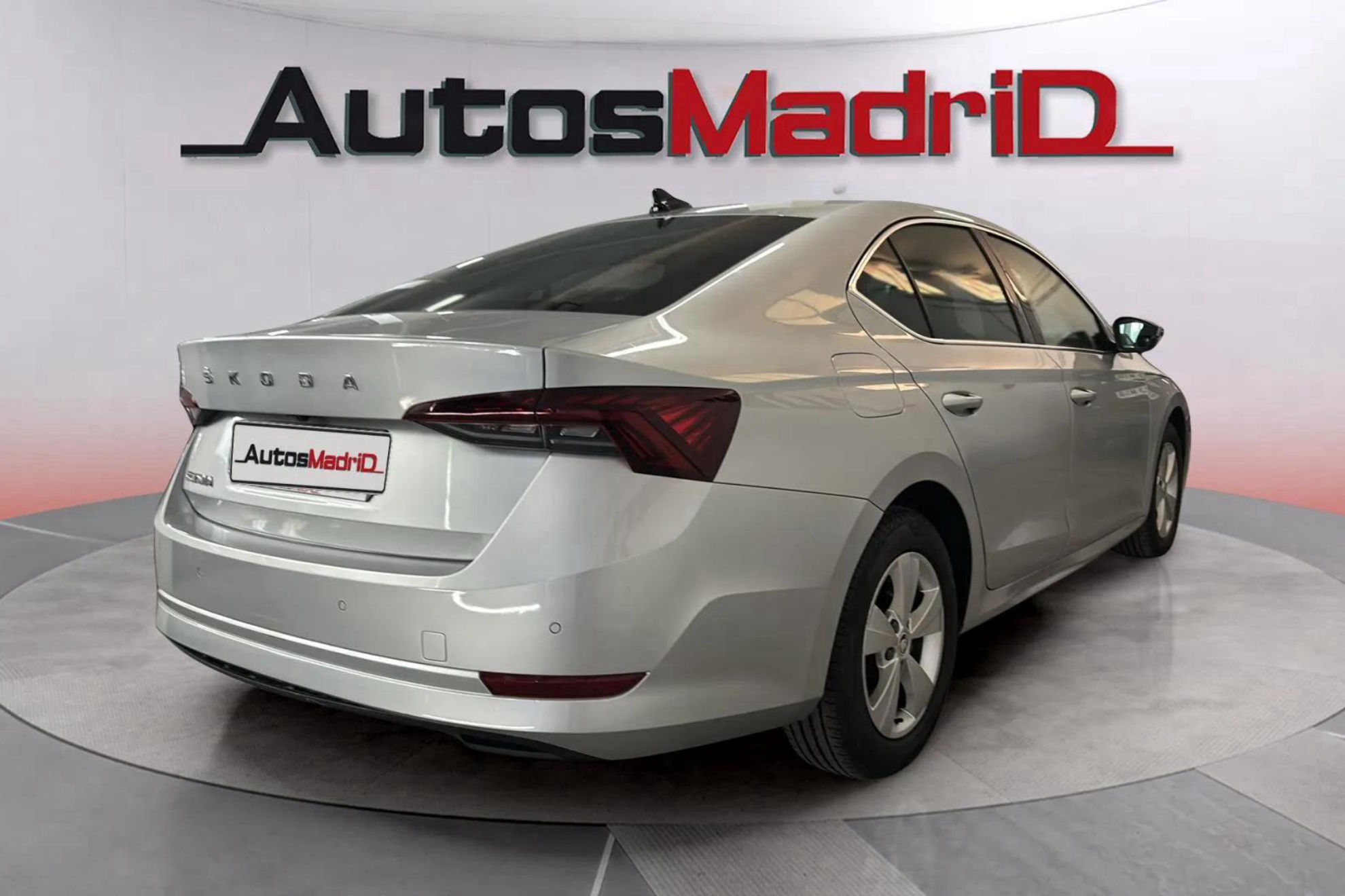 Škoda Octavia 2.0 TDI Ambition - foto 7