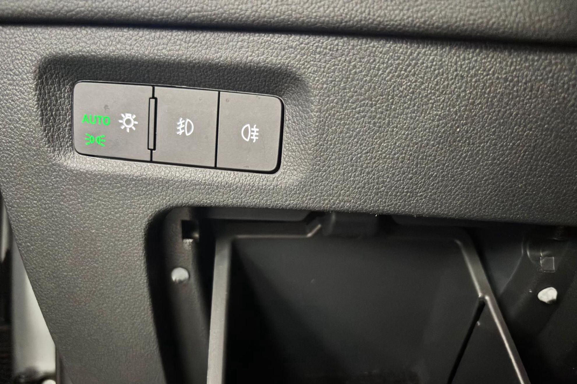Škoda Octavia 2.0 TDI Ambition - foto 15