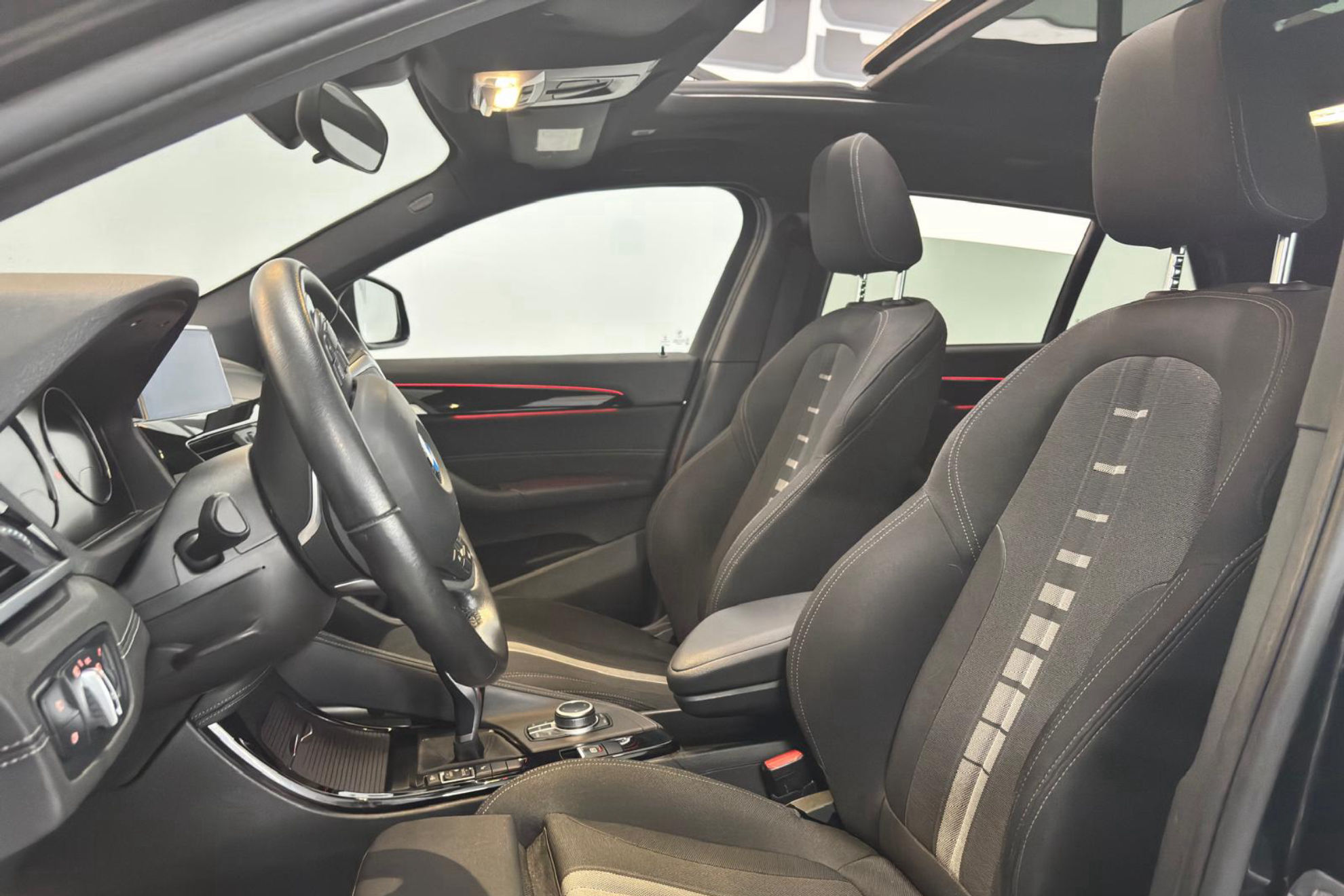 BMW X2 sDrive18i - foto 11