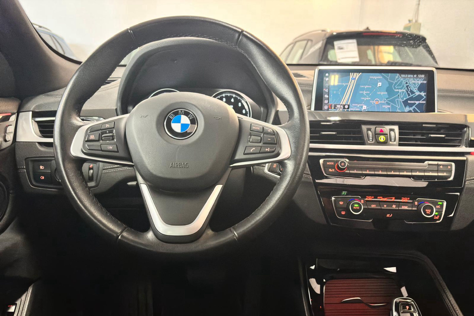 BMW X2 sDrive18i - foto 16