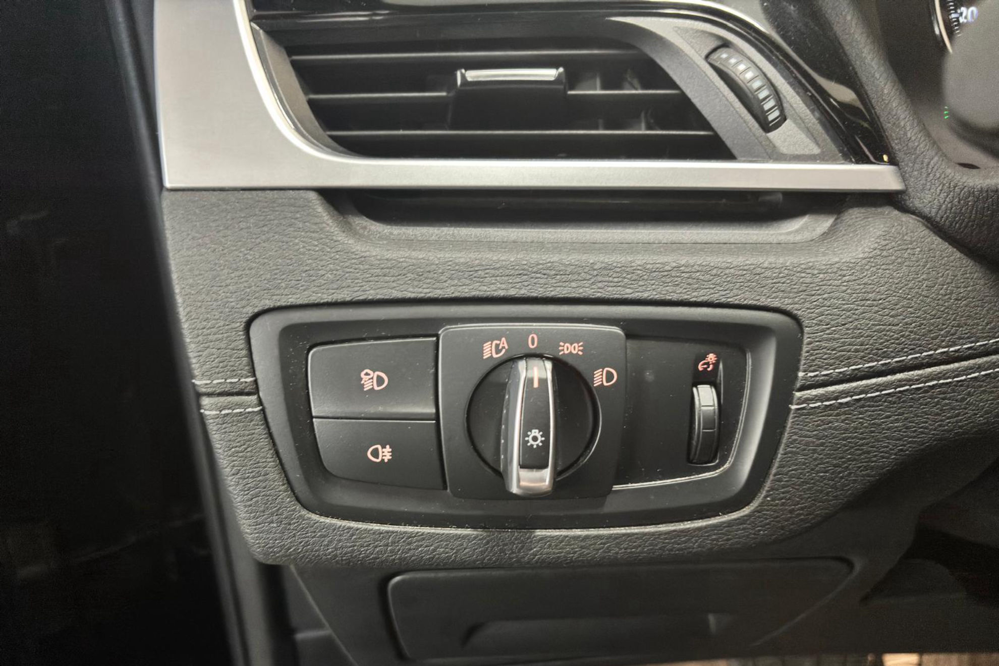 BMW X2 sDrive18i - foto 18