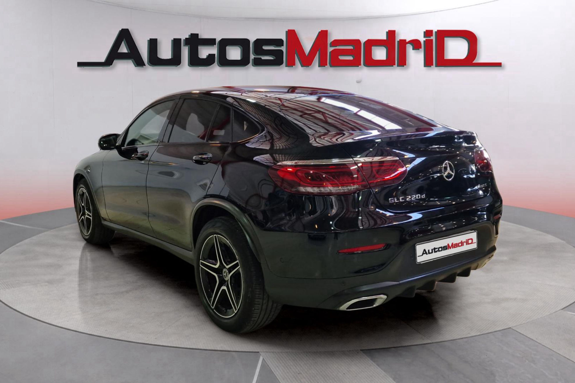 Mercedes-Benz GLC 220 d 4MATIC - foto 5