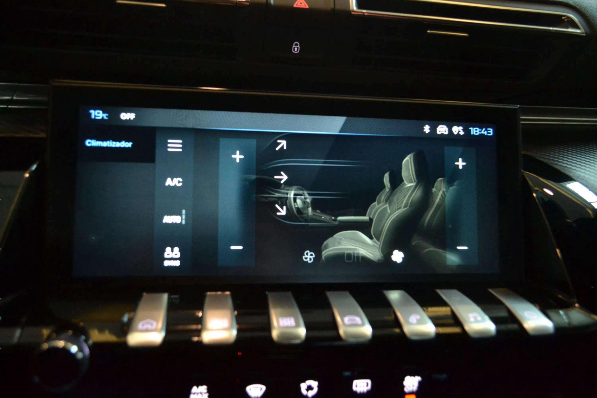 Peugeot 508 Allure PureTech 130 EAT8 - foto 30