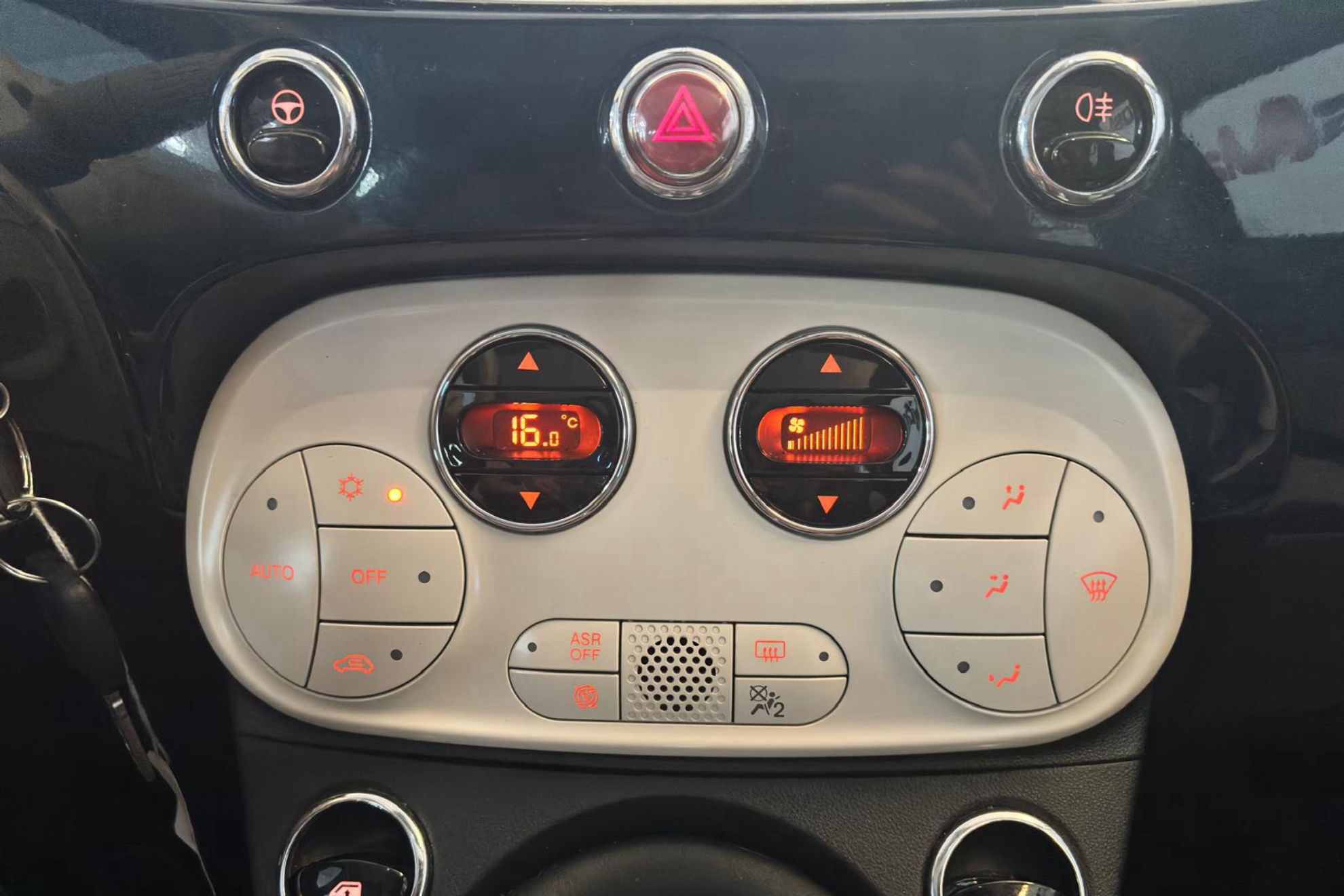 Fiat 500 Dolcevita 1.0 Hybrid - foto 24