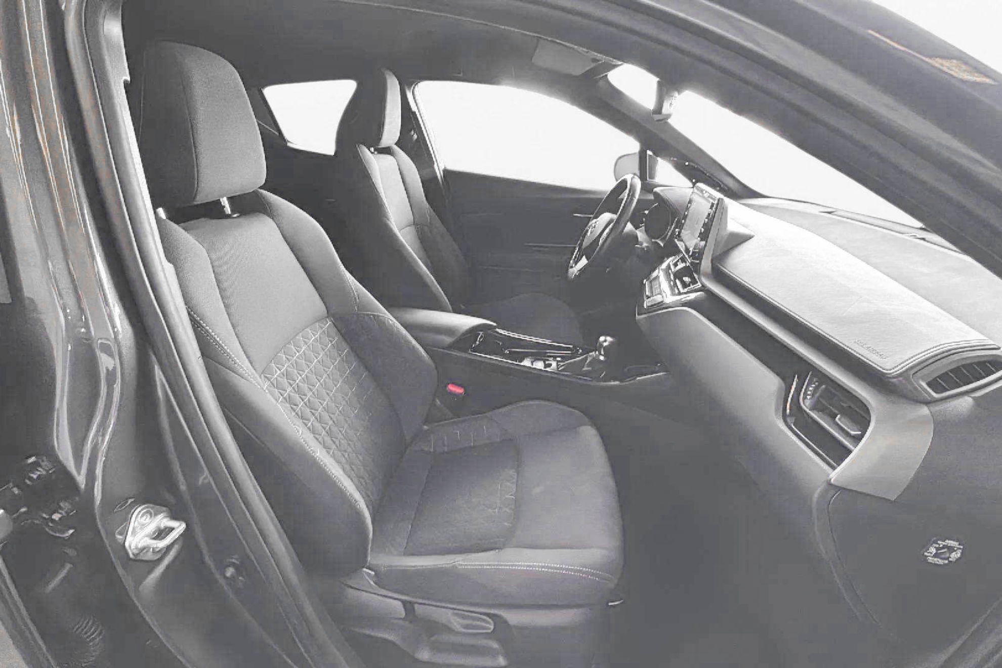 Toyota C-HR 1.8 125H Advance - foto 15