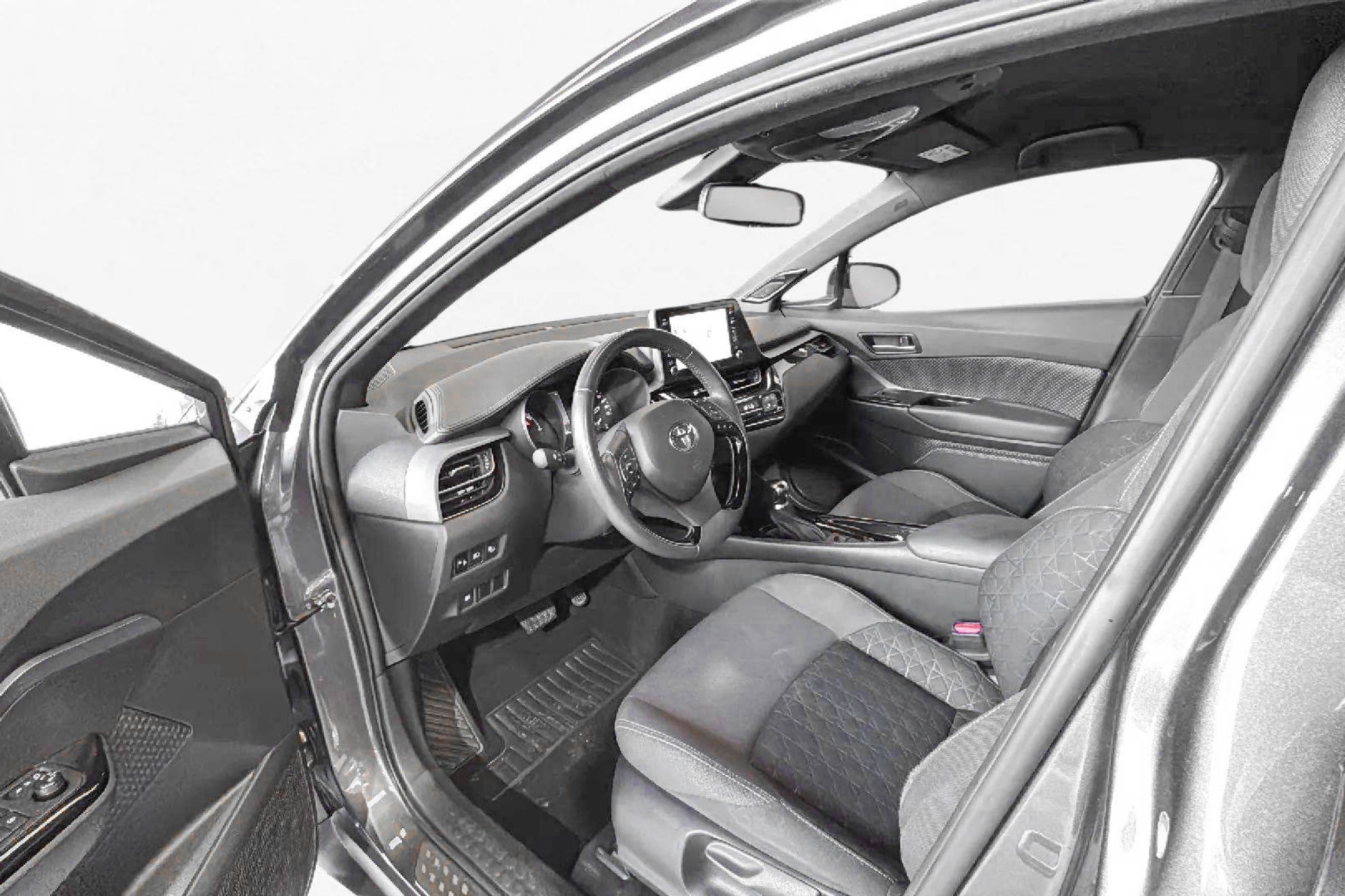 Toyota C-HR 1.8 125H Advance - foto 11