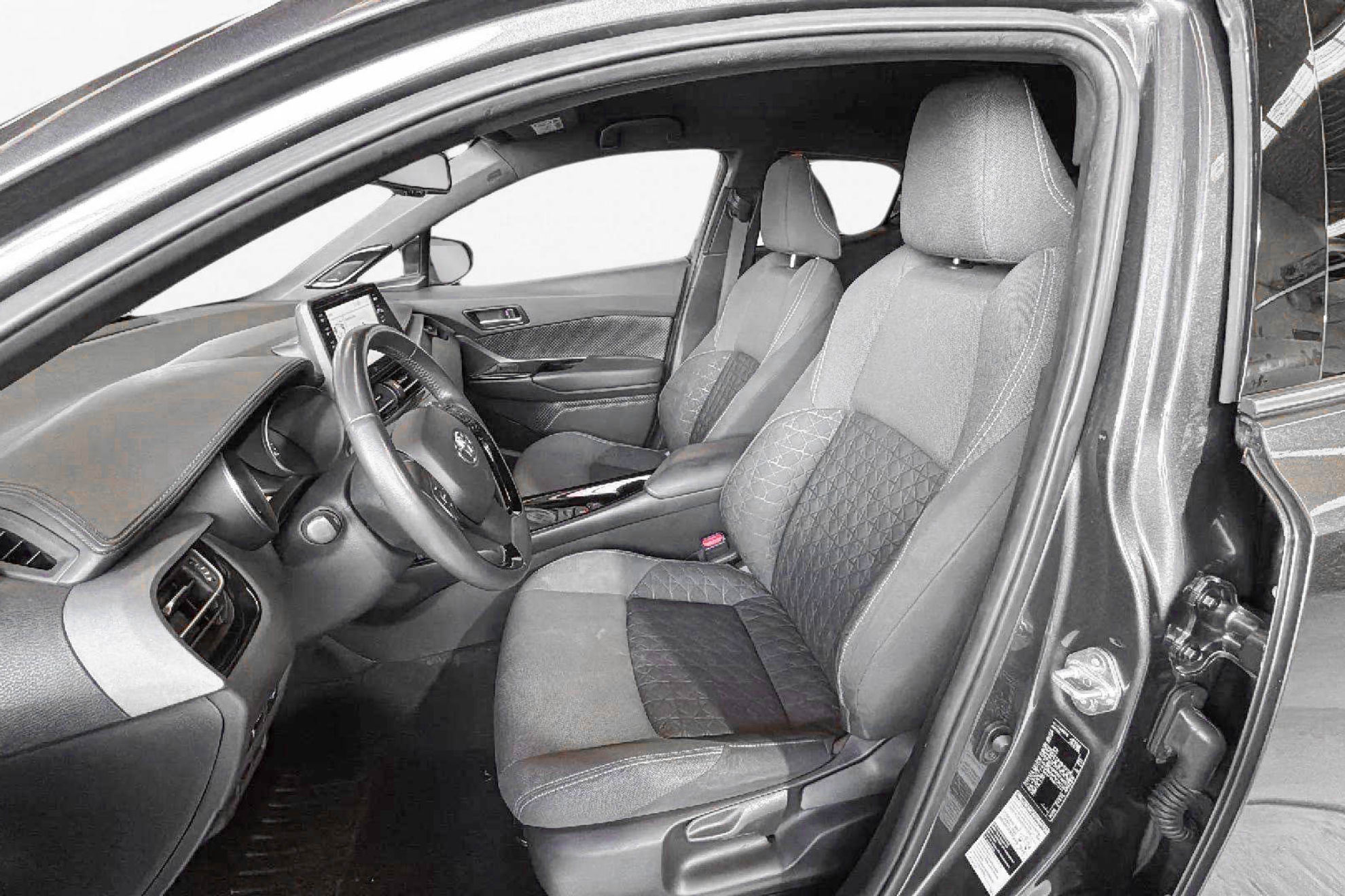 Toyota C-HR 1.8 125H Advance - foto 12