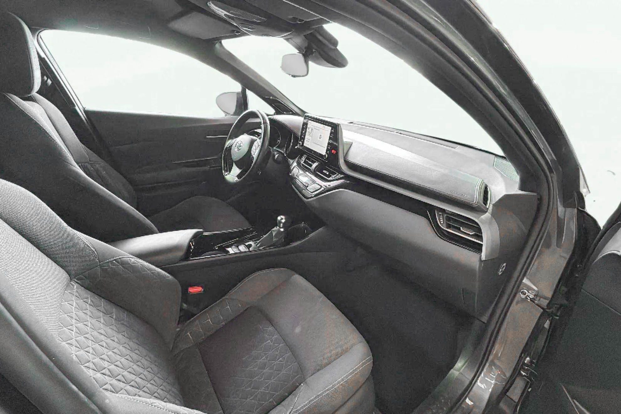 Toyota C-HR 1.8 125H Advance - foto 14