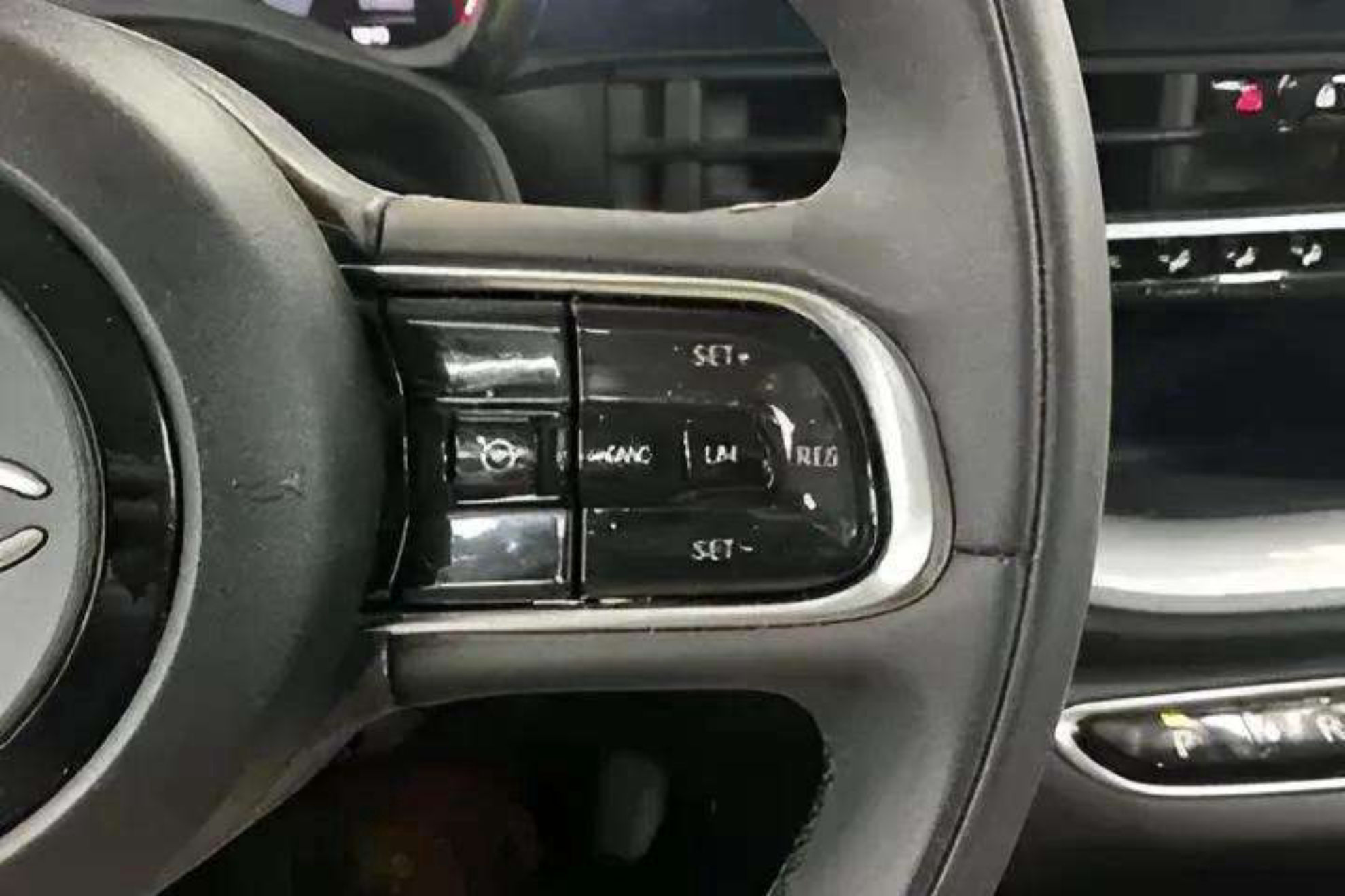 Fiat 500 Icon Hb 320km - foto 7