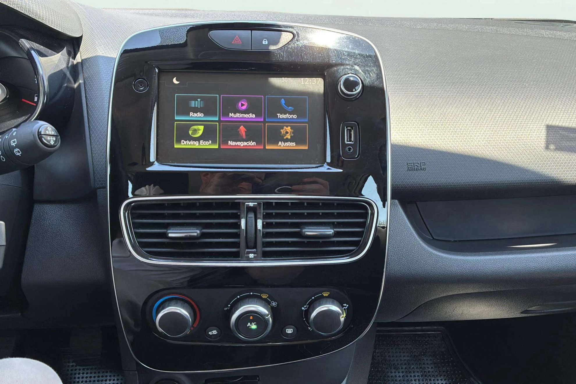 Renault Clio Limited TCe GLP -18 - foto 23