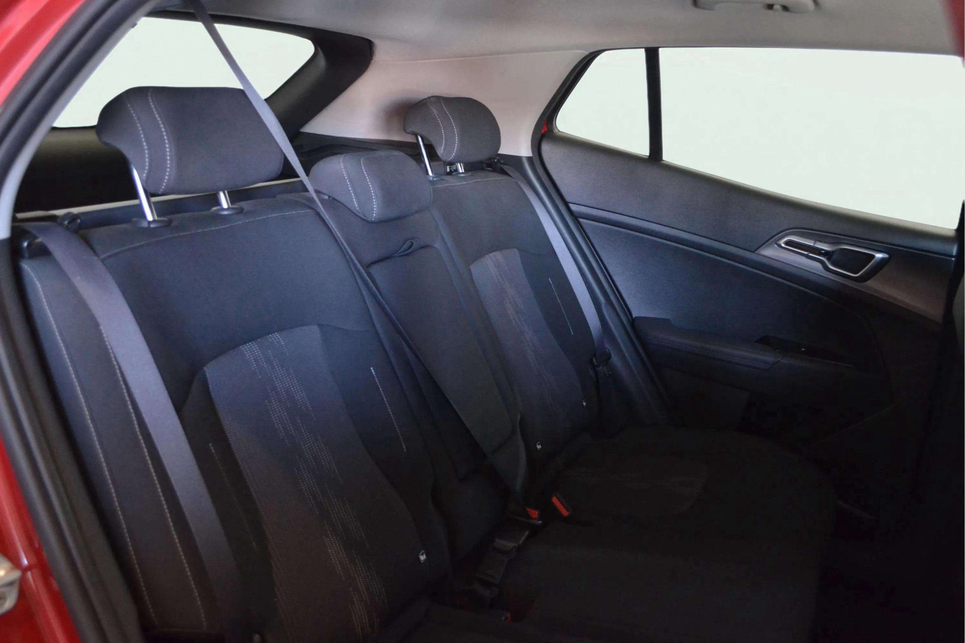 Kia Sportage 1.6 T-GDi HEV Drive 4x2 - foto 10