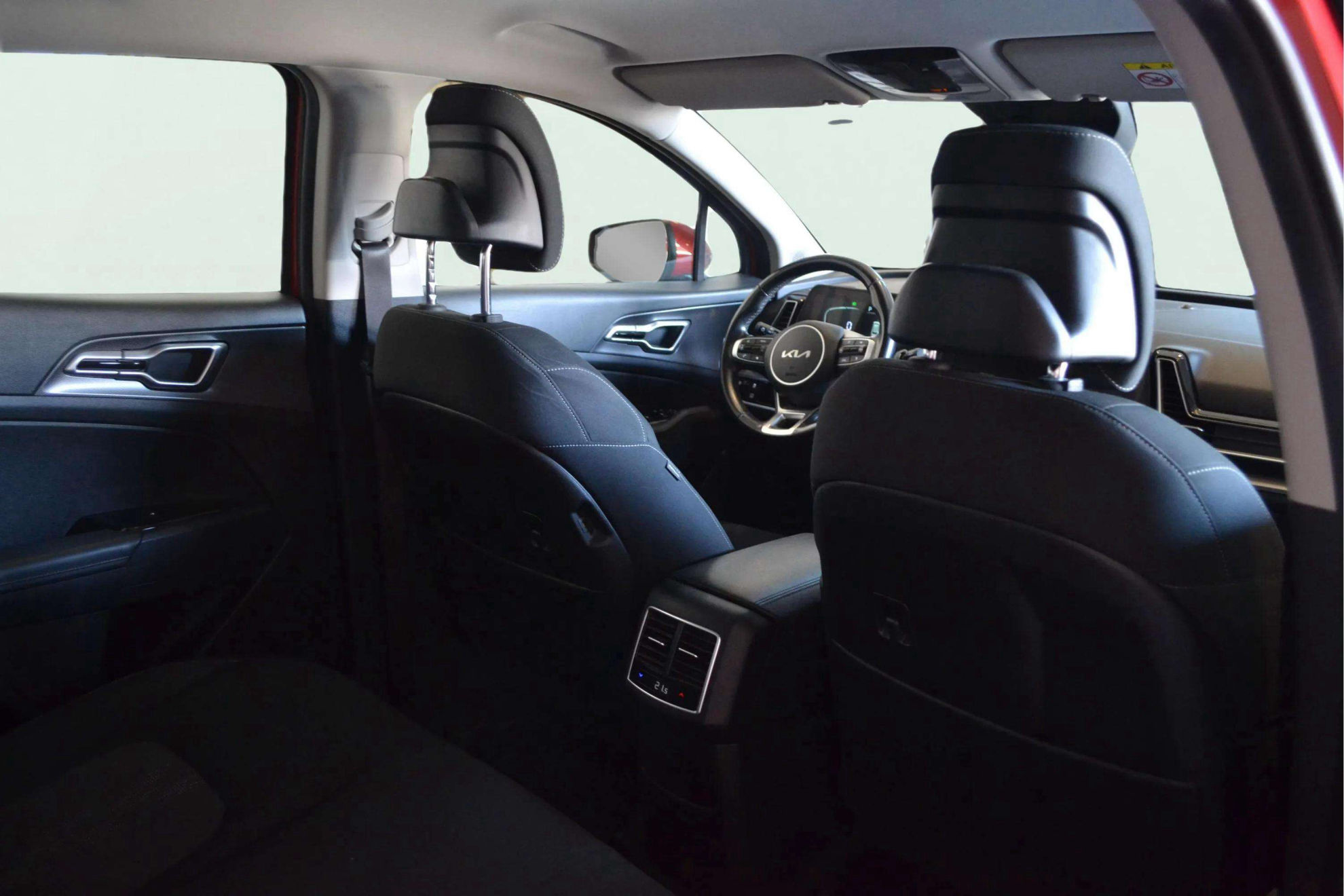 Kia Sportage 1.6 T-GDi HEV Drive 4x2 - foto 11