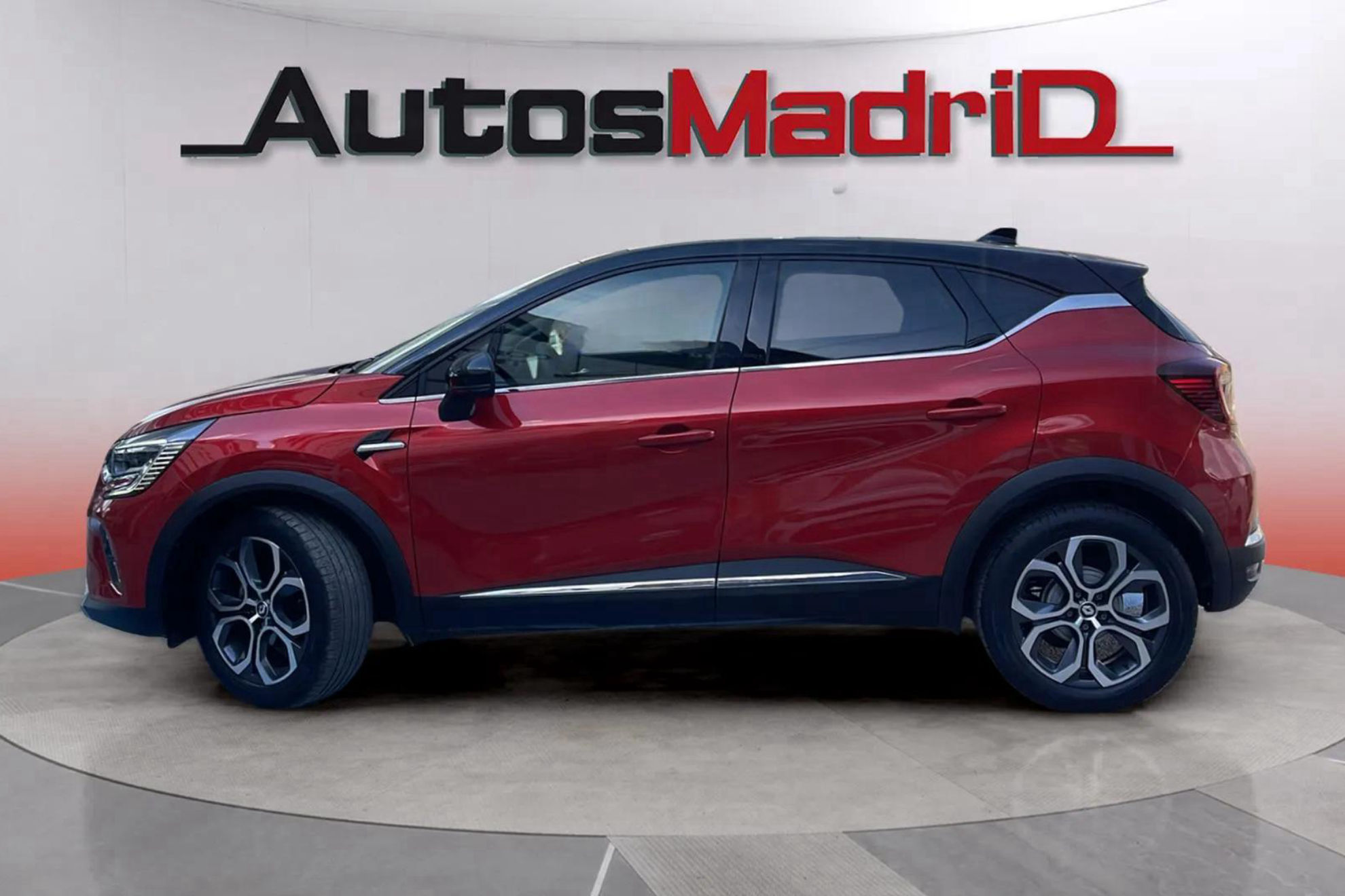 Renault Captur zen fast track E-Tech híbrido - foto 4