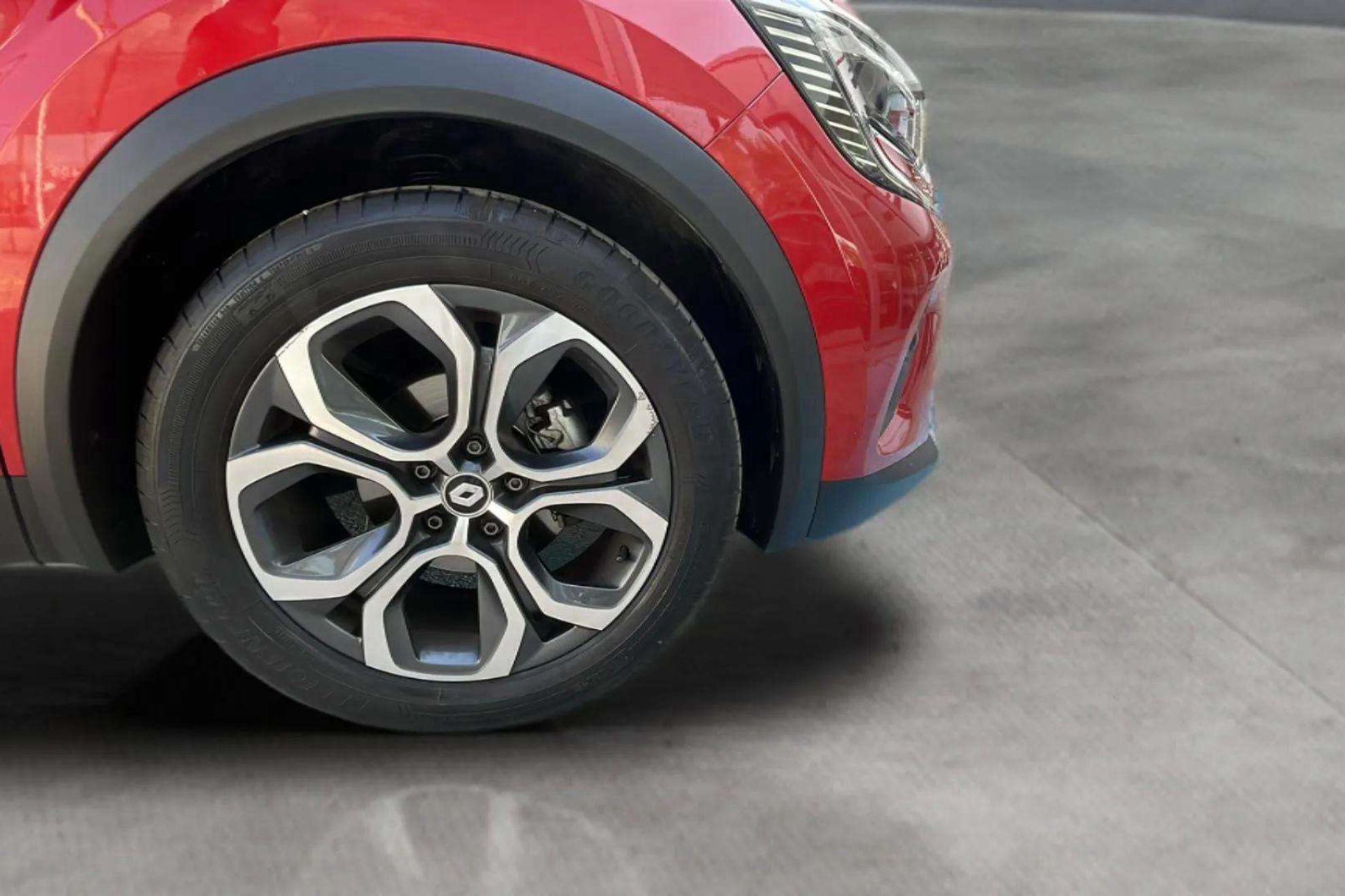Renault Captur zen fast track E-Tech híbrido - foto 9