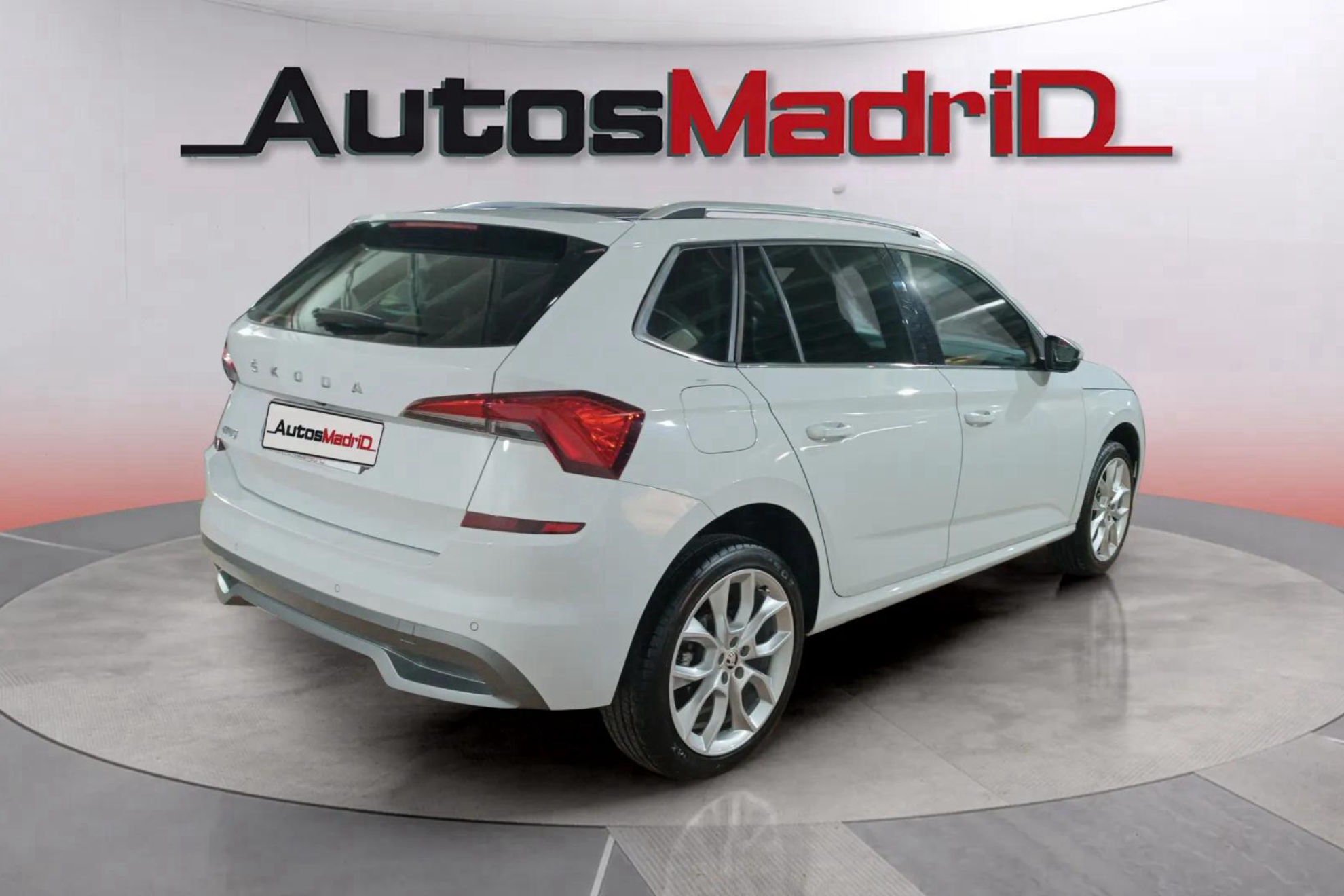 Škoda Kamiq 1.0 TSI Style - foto 8