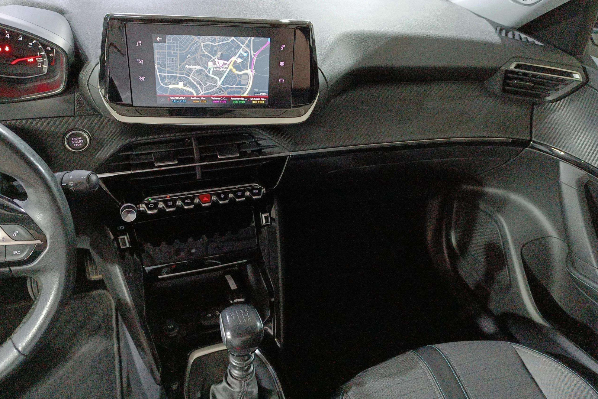 Peugeot 2008 Allure BlueHDi - foto 11