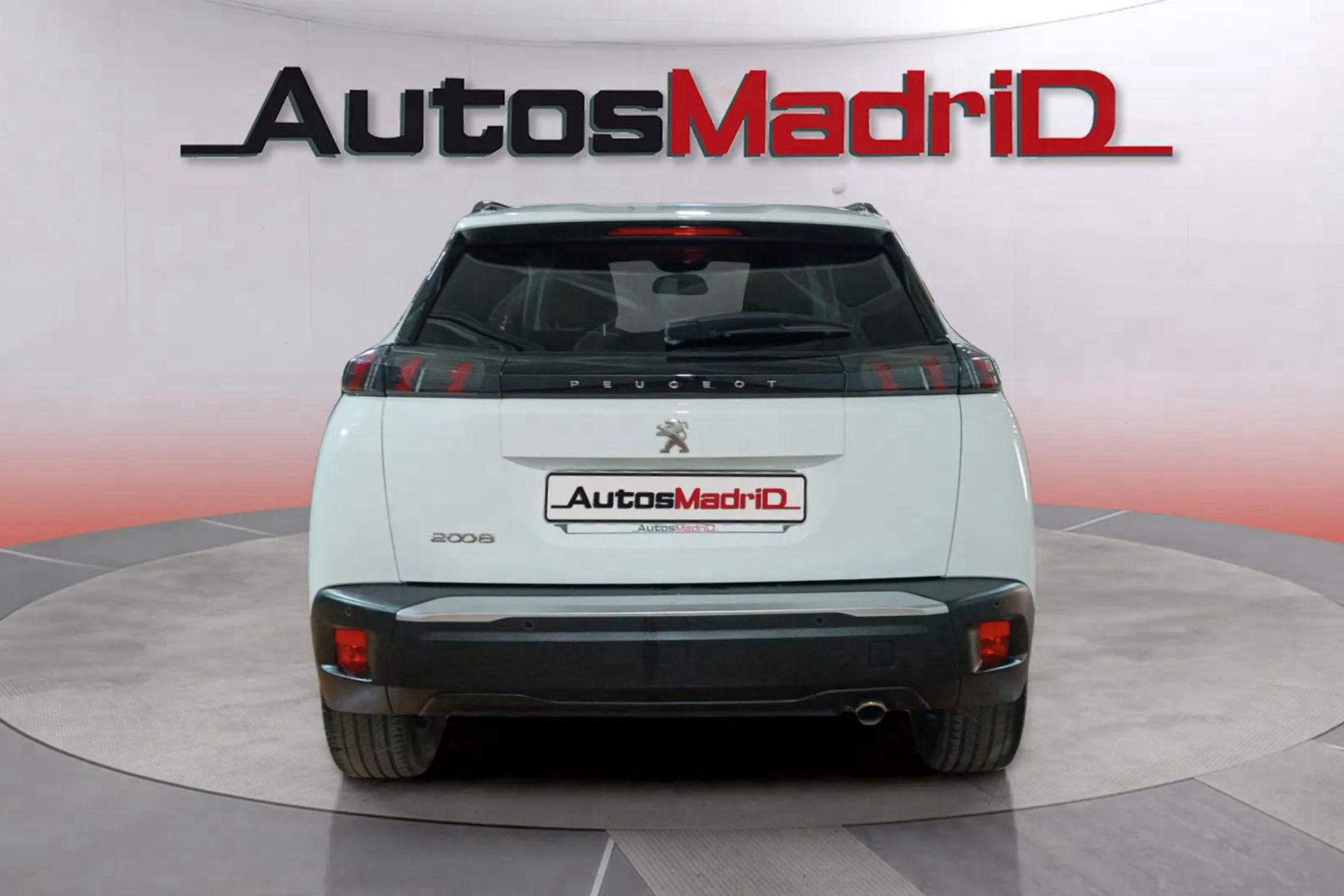 Peugeot 2008 Allure BlueHDi - foto 6