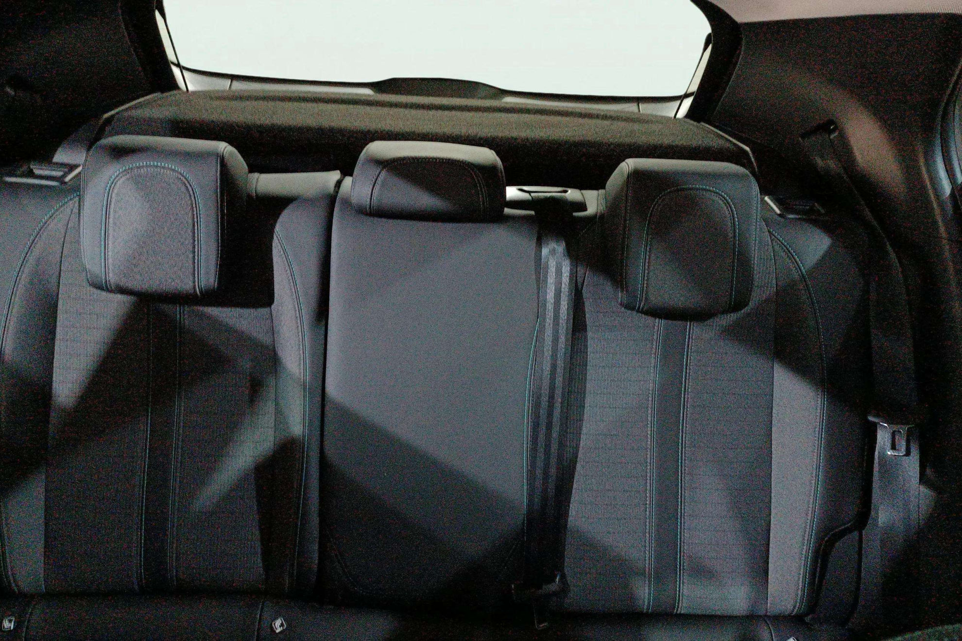 Peugeot 2008 Allure BlueHDi - foto 16