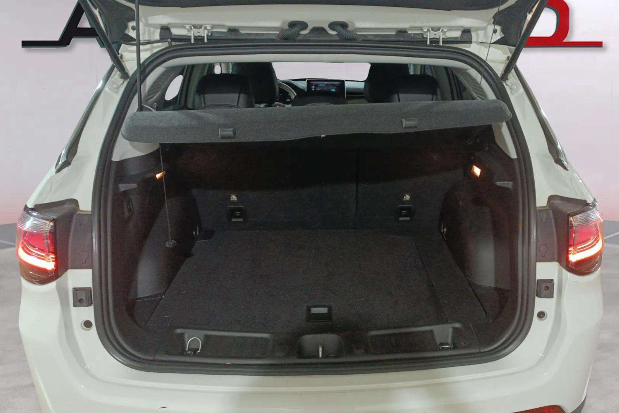 Jeep Compass 1.3 PHEV Limited AWD - foto 7