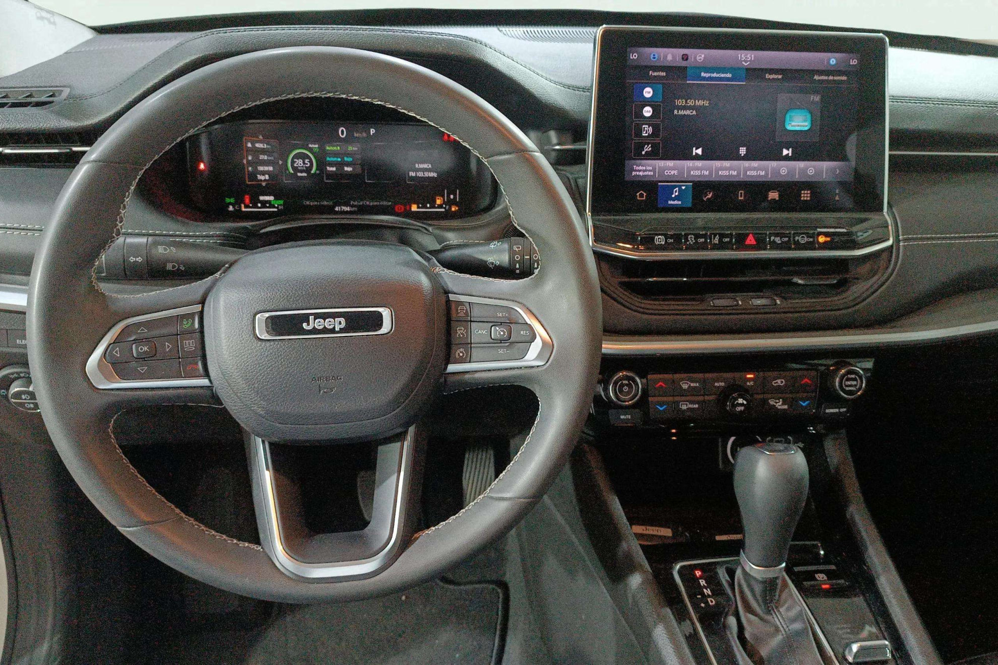 Jeep Compass 1.3 PHEV Limited AWD - foto 12