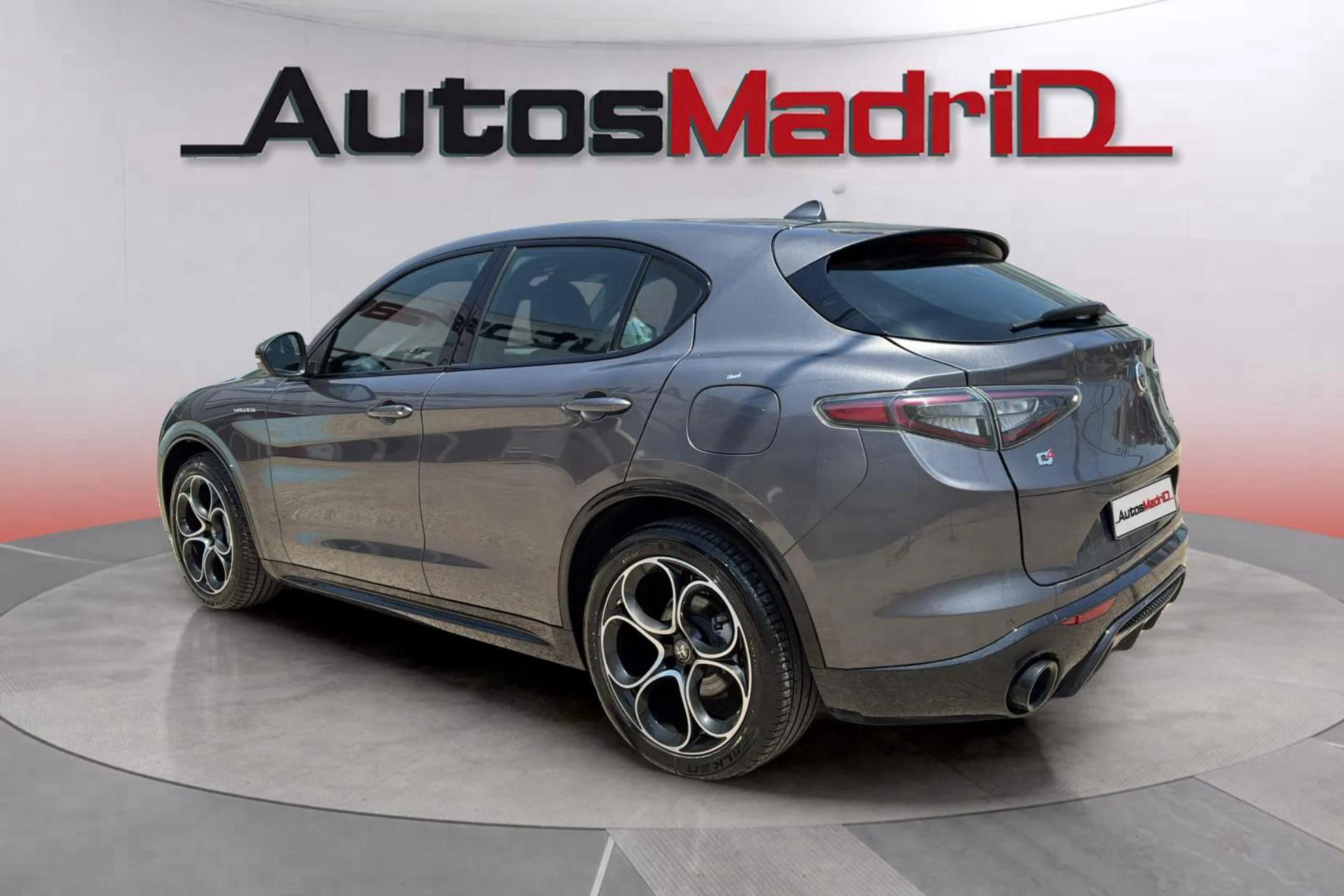 Alfa Romeo Stelvio 2.2 Diésel Veloce Q4 - foto 5