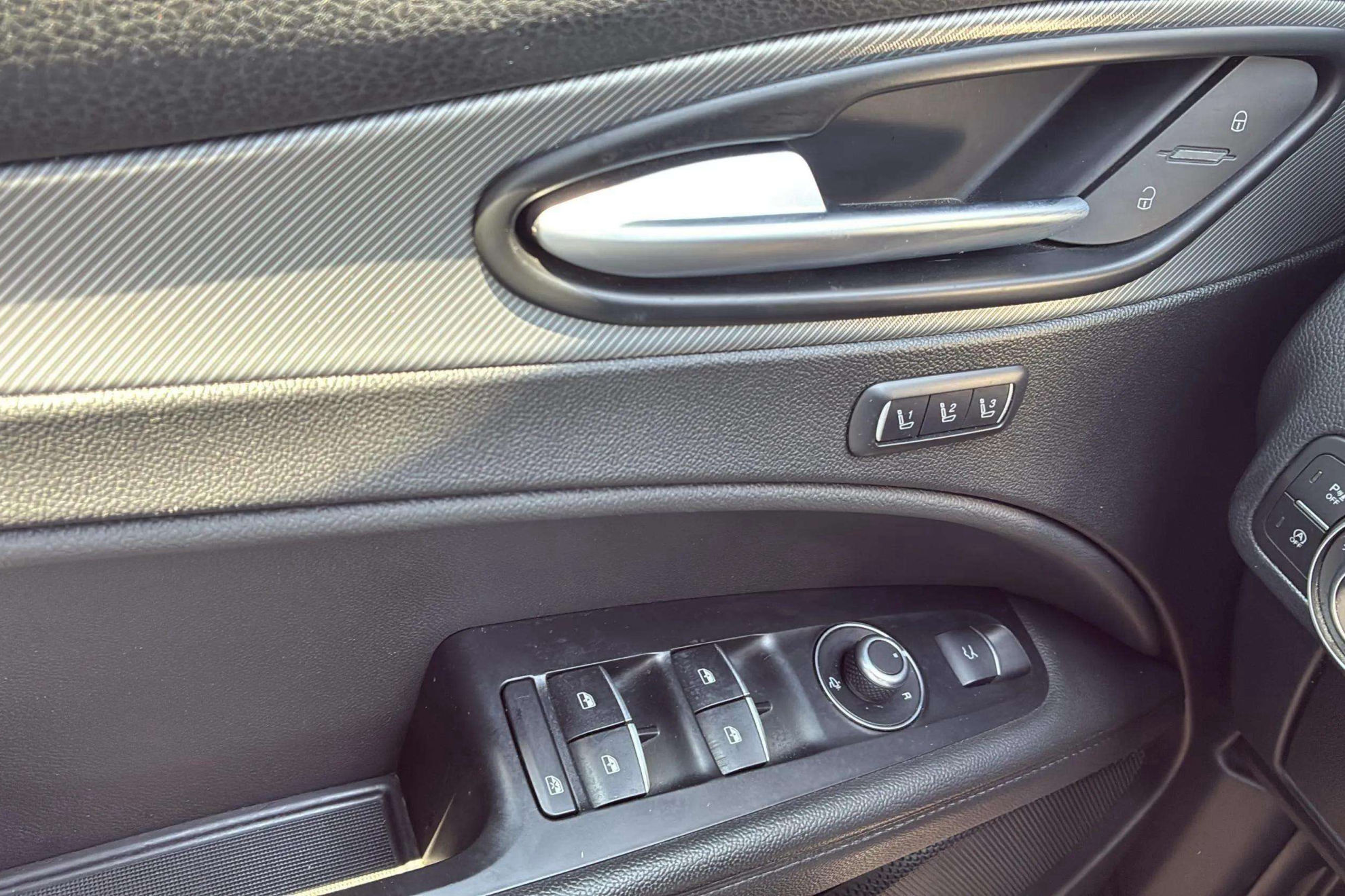 Alfa Romeo Stelvio 2.2 Diésel Veloce Q4 - foto 17