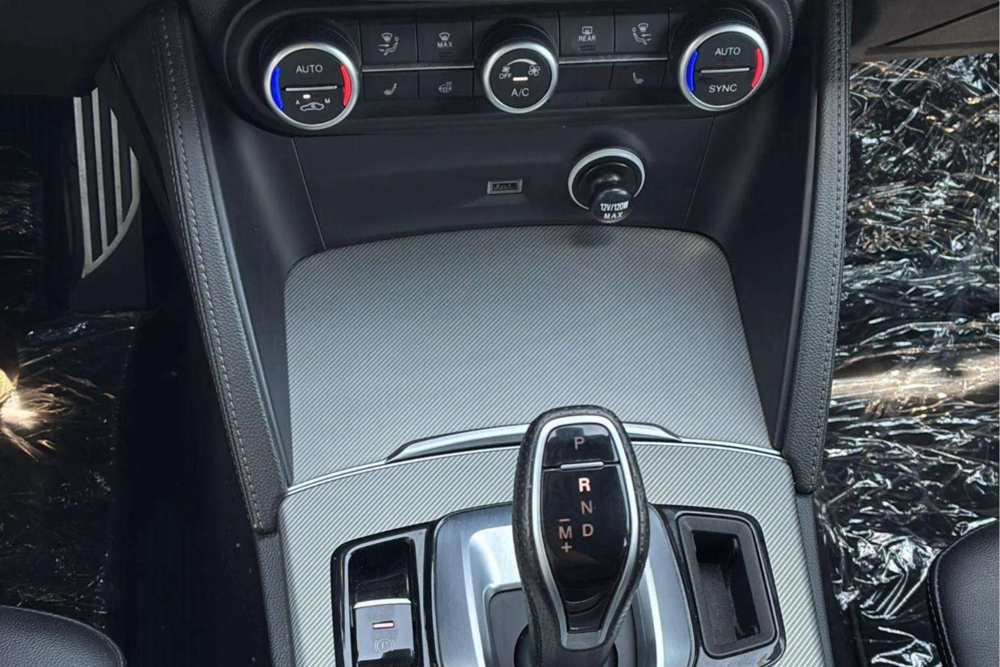 Alfa Romeo Stelvio 2.2 Diésel Veloce Q4 - foto 31