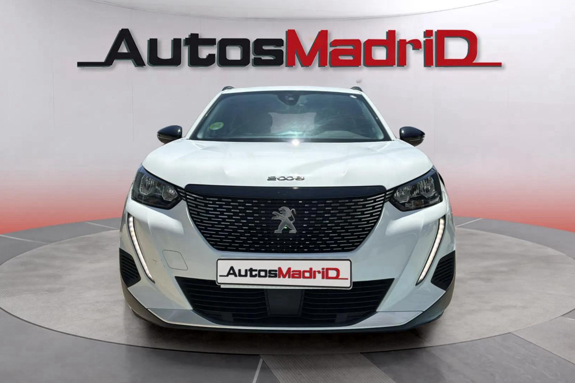 Peugeot 2008 Allure BlueHDi - foto 2